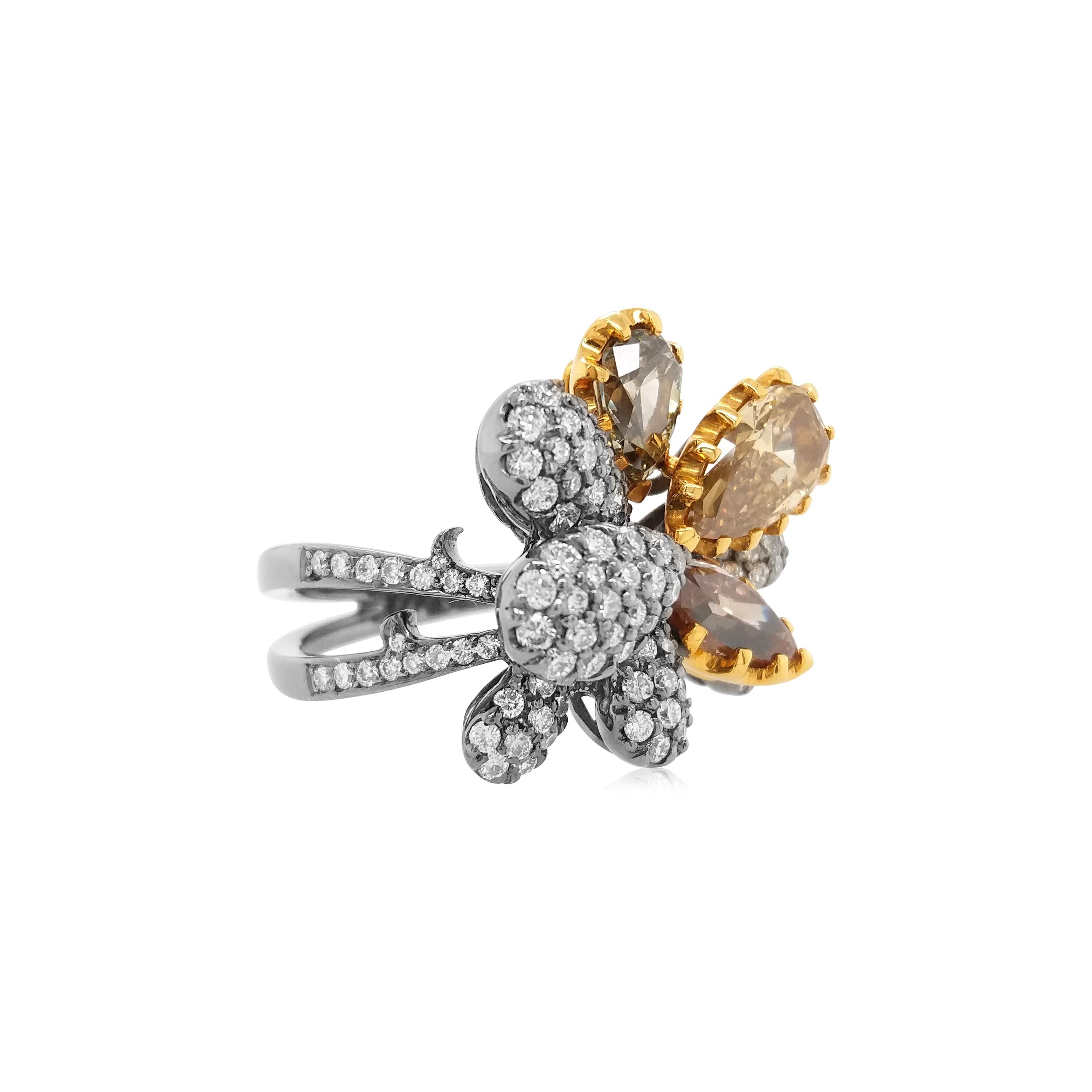 IGI zertifizierter Fancy Color Diamant 18k Gold Cocktail Ring (Zeitgenössisch) im Angebot