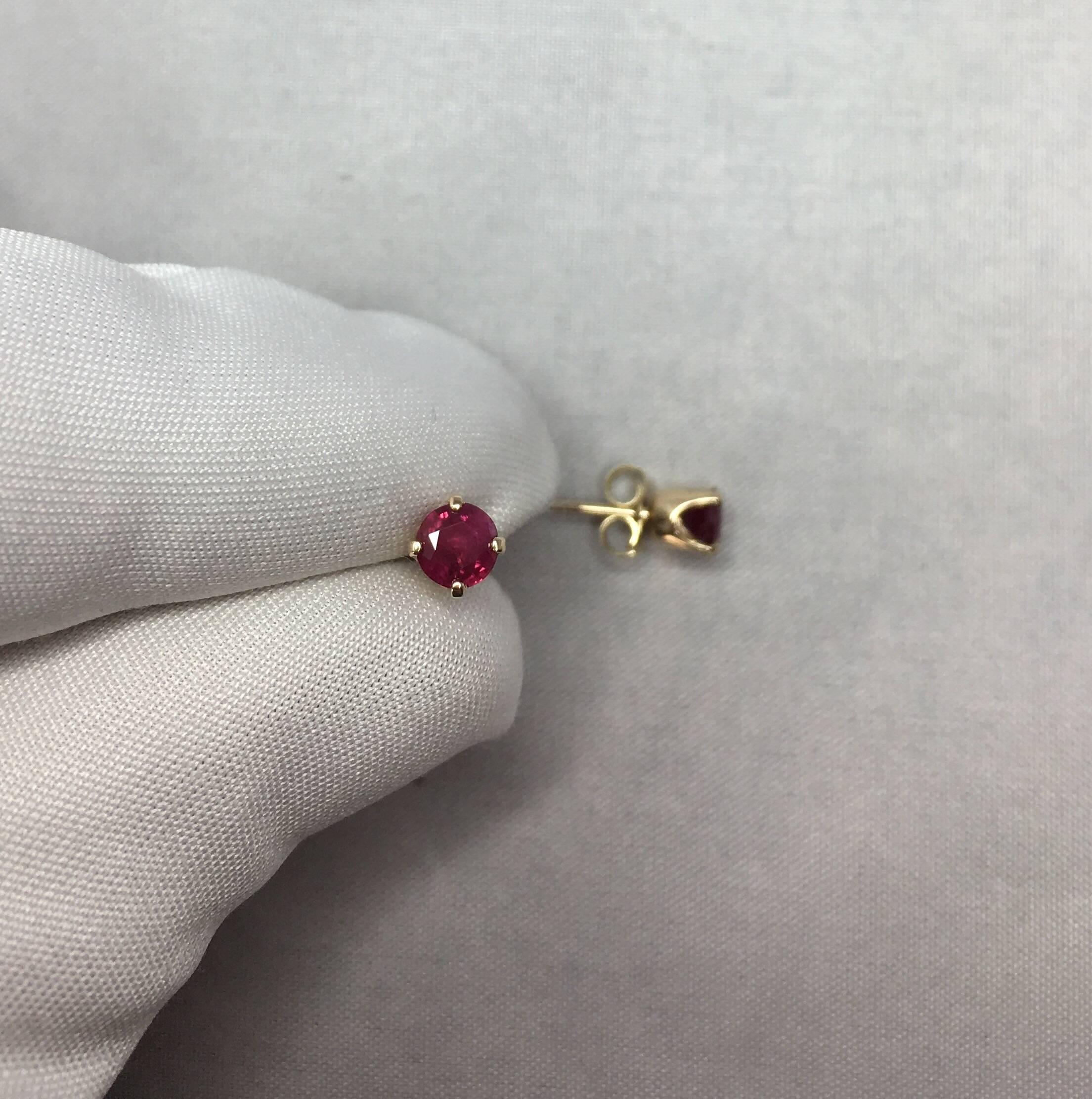 IGI Certified Fine Deep Red Burma Ruby 0.68 Carat Gold Earring Studs In New Condition In Birmingham, GB