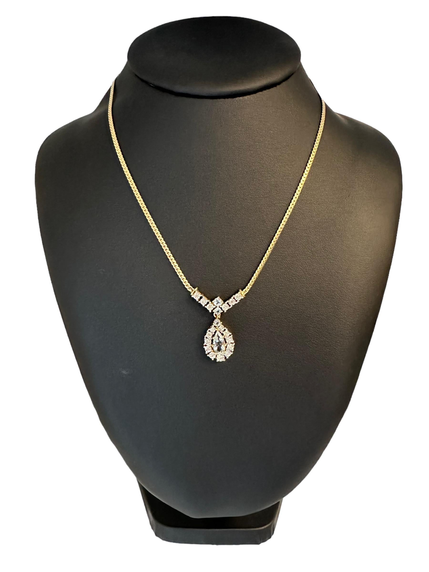 IGI Certified Gold Necklace with Diamonds and Aquamarines For Sale 3