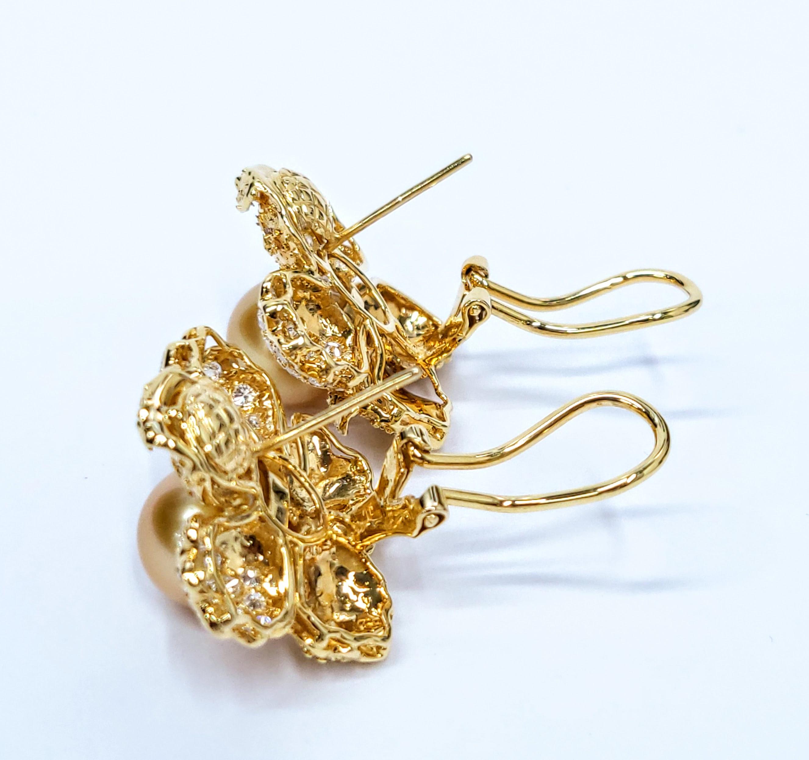 IGI-zertifizierte goldene Südseeperlen und Diamant-Ohrringe aus 18 Karat Gelbgold im Angebot 2
