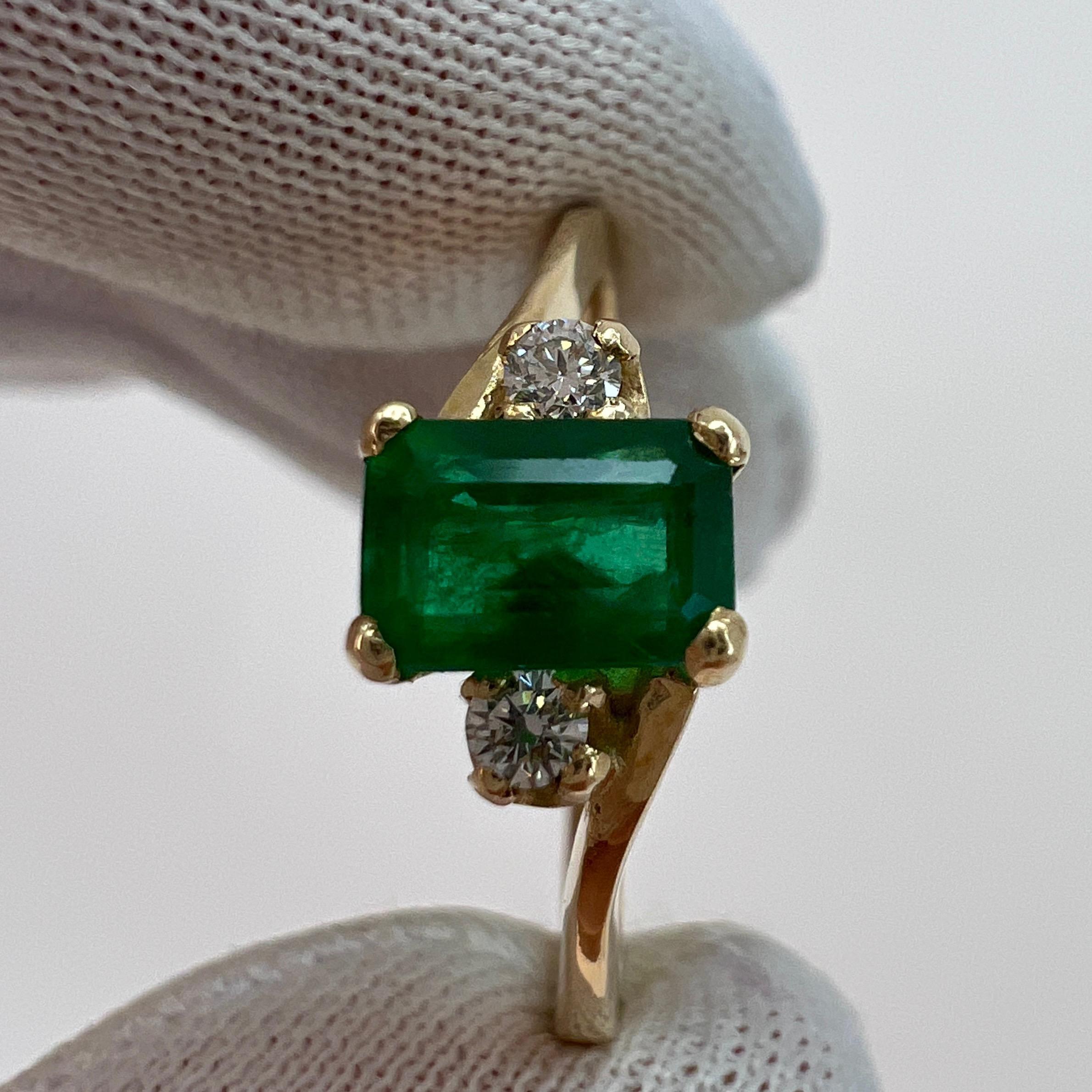 IGI Certified Green Emerald and Diamond Three-Stone Trilogy Yellow Gold Ring 1