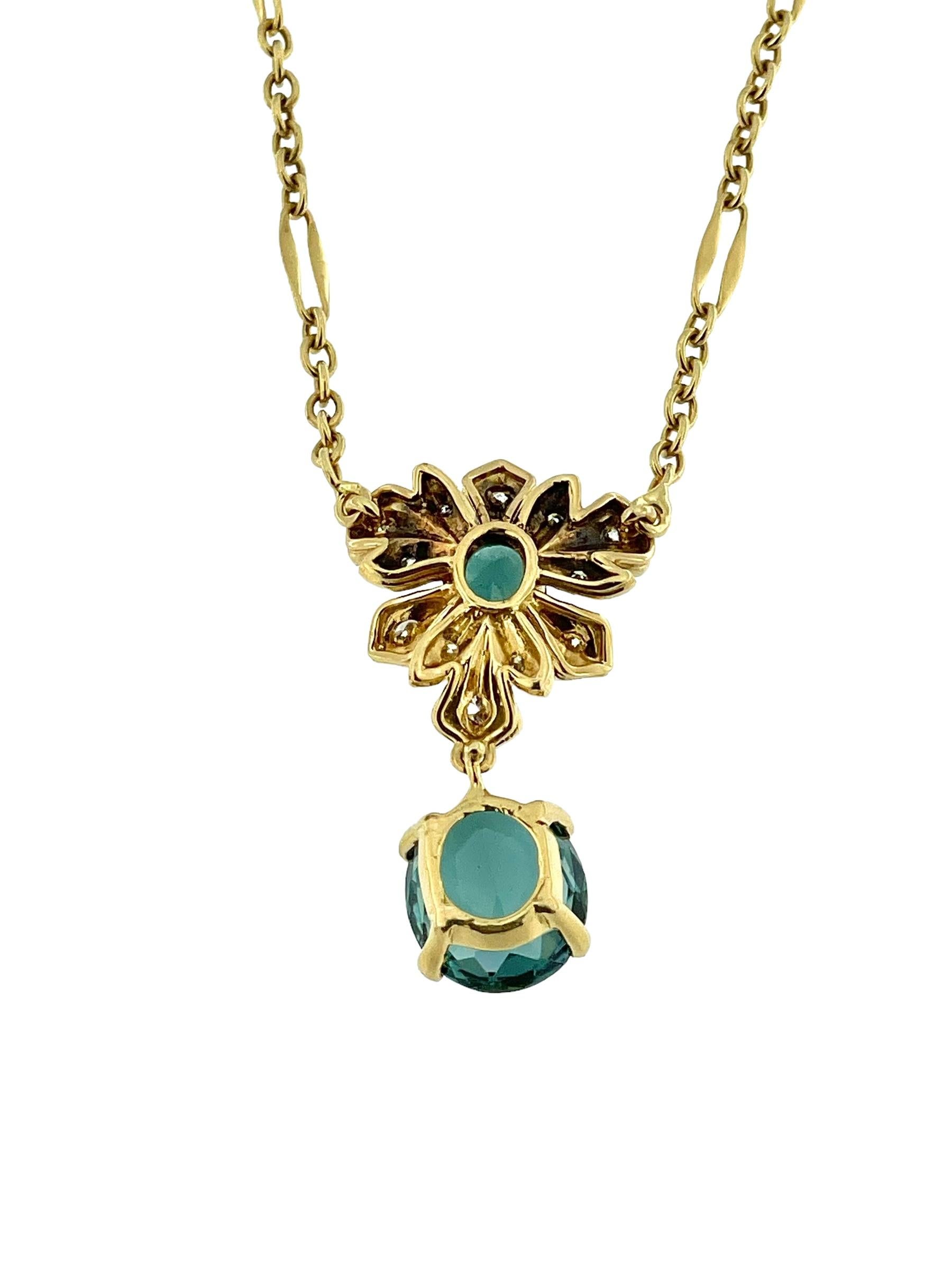 Diese IGI-zertifizierte Halskette aus Turmalin und Diamanten ist ein bezauberndes Schmuckstück, das Luxus und Eleganz vereint. Diese Halskette aus 18-karätigem Gelbgold mit französischem Design präsentiert einen exquisiten Indicolith-Turmalin, der