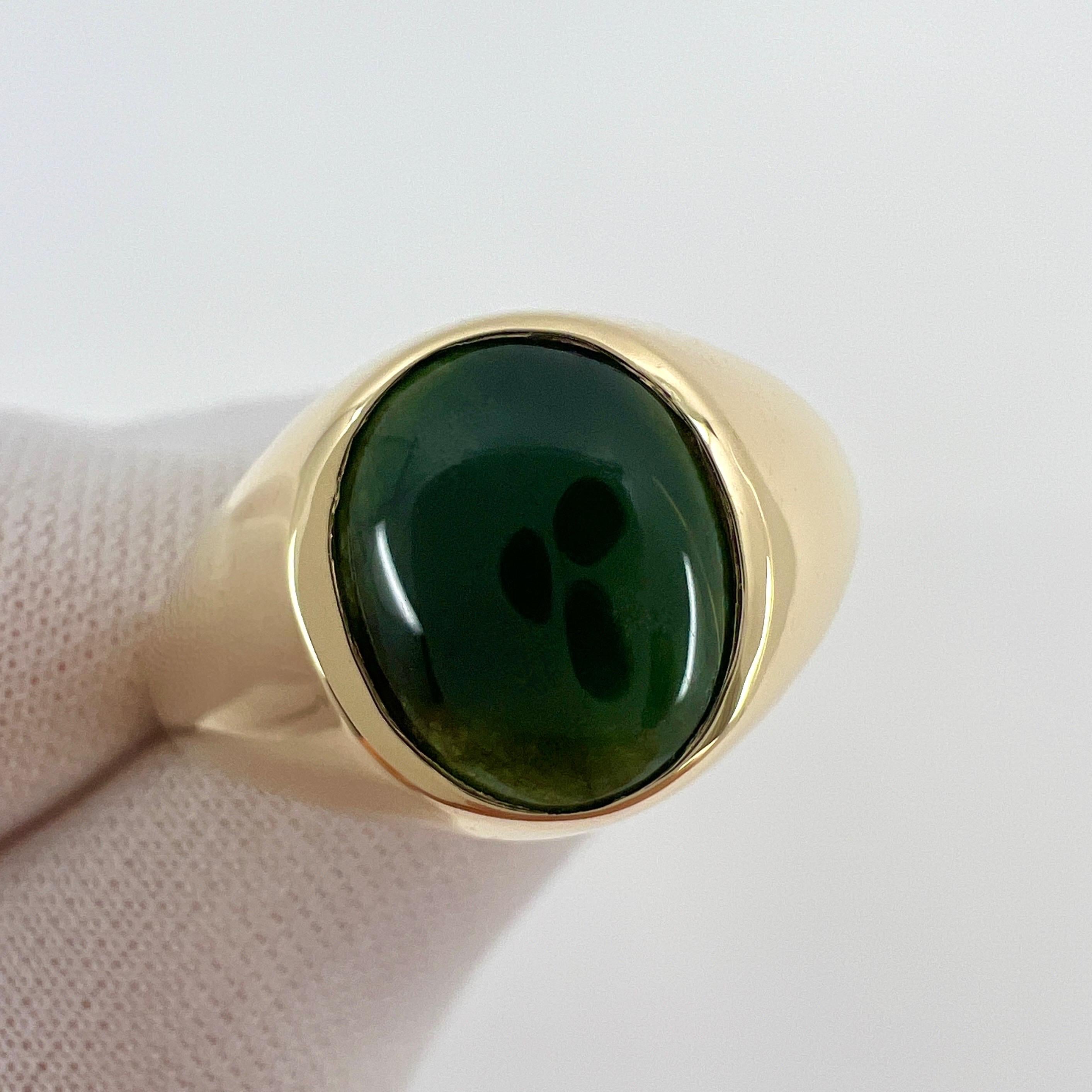 IGI Certified Jadeite A Grade Jade Green Oval Untreated Yellow Gold Signet Ring 6