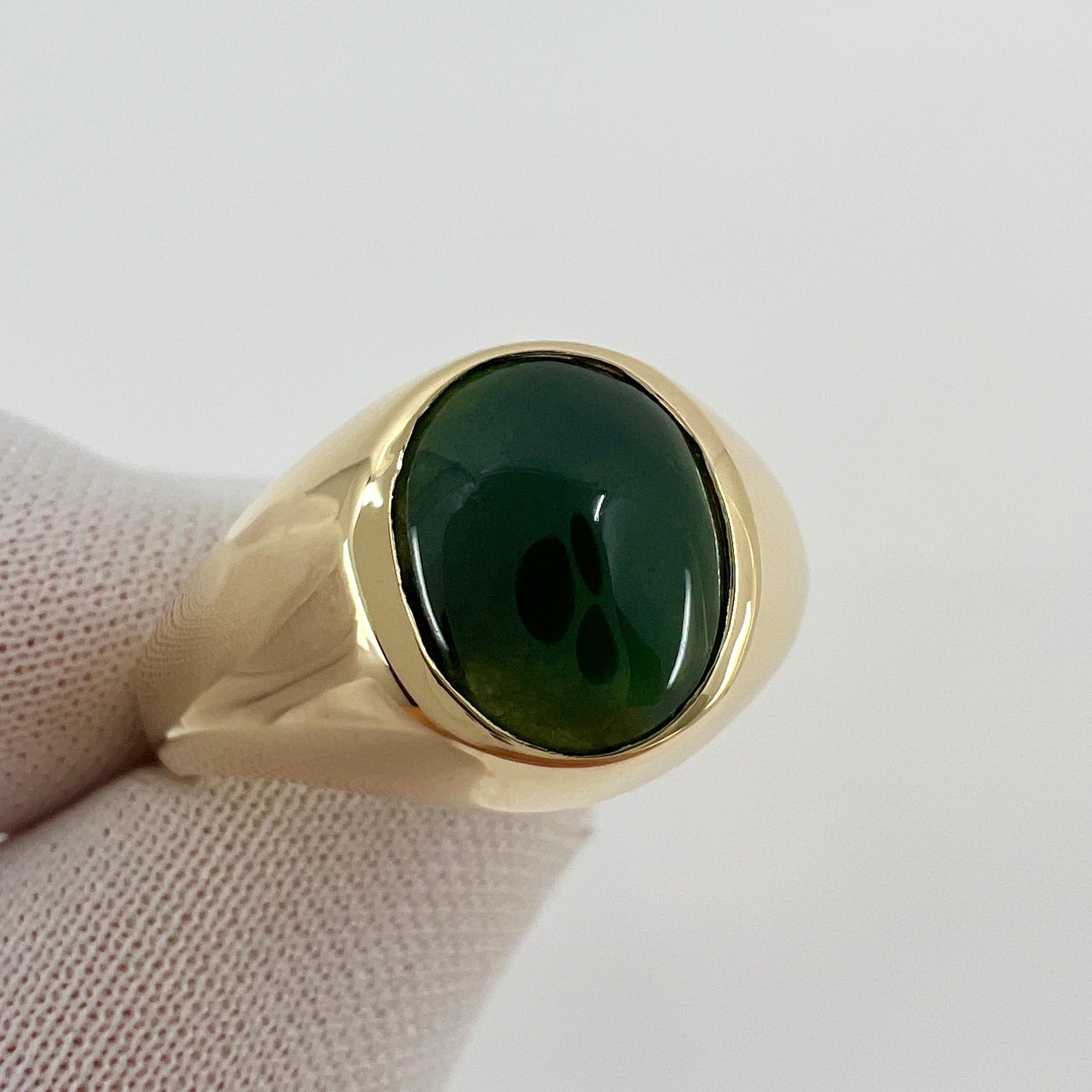 IGI Certified Jadeite A Grade Jade Green Oval Untreated Yellow Gold Signet Ring 4