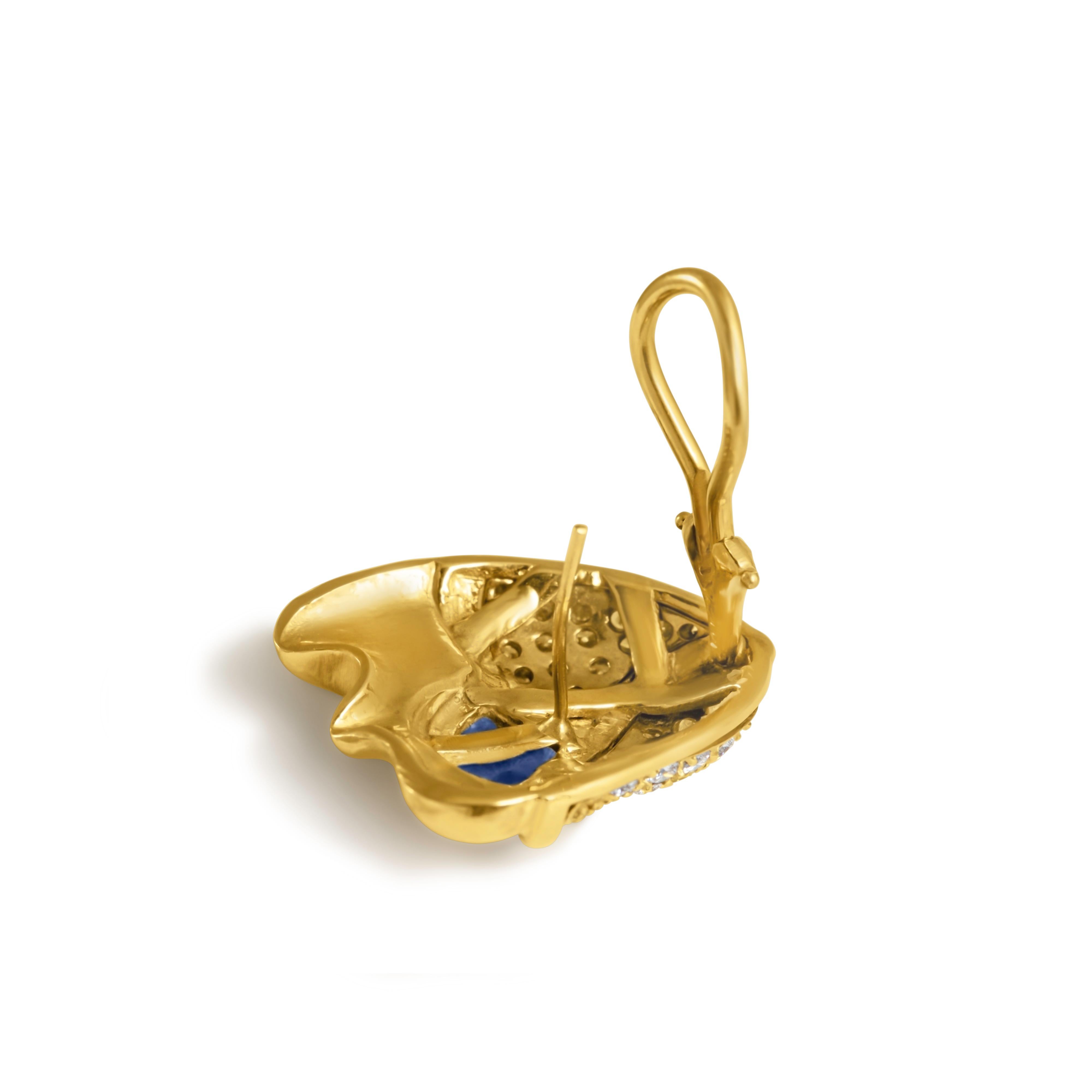 Contemporain Clous d'oreilles fleur en or et diamants avec lapis Lily Of The Valley certifiés IGI en vente