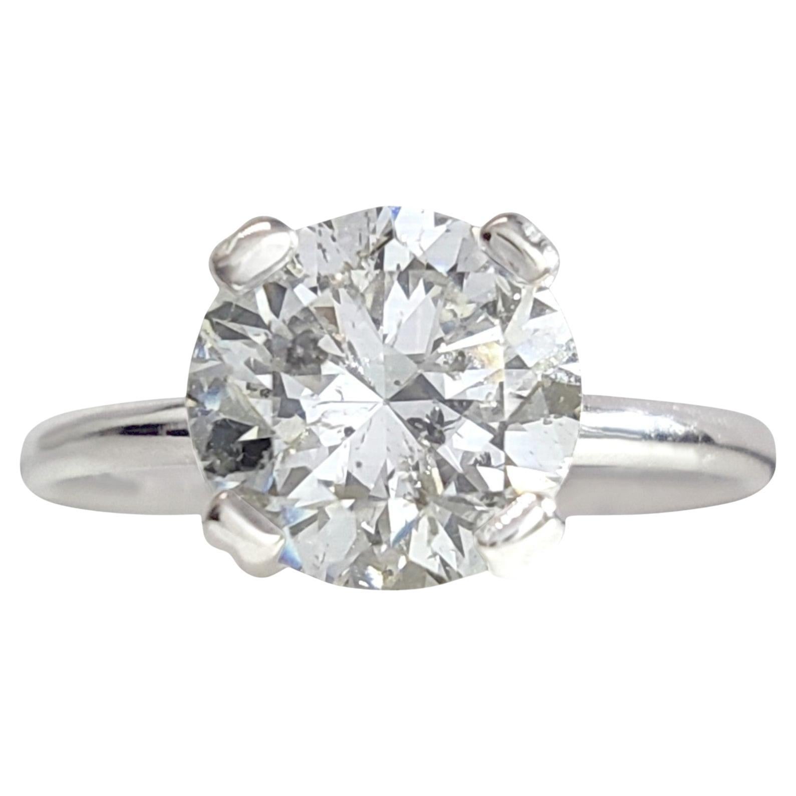 Anillo solitario de compromiso con diamante natural certificado IGI de 1,05 ct en oro blanco de 18 quilates en venta