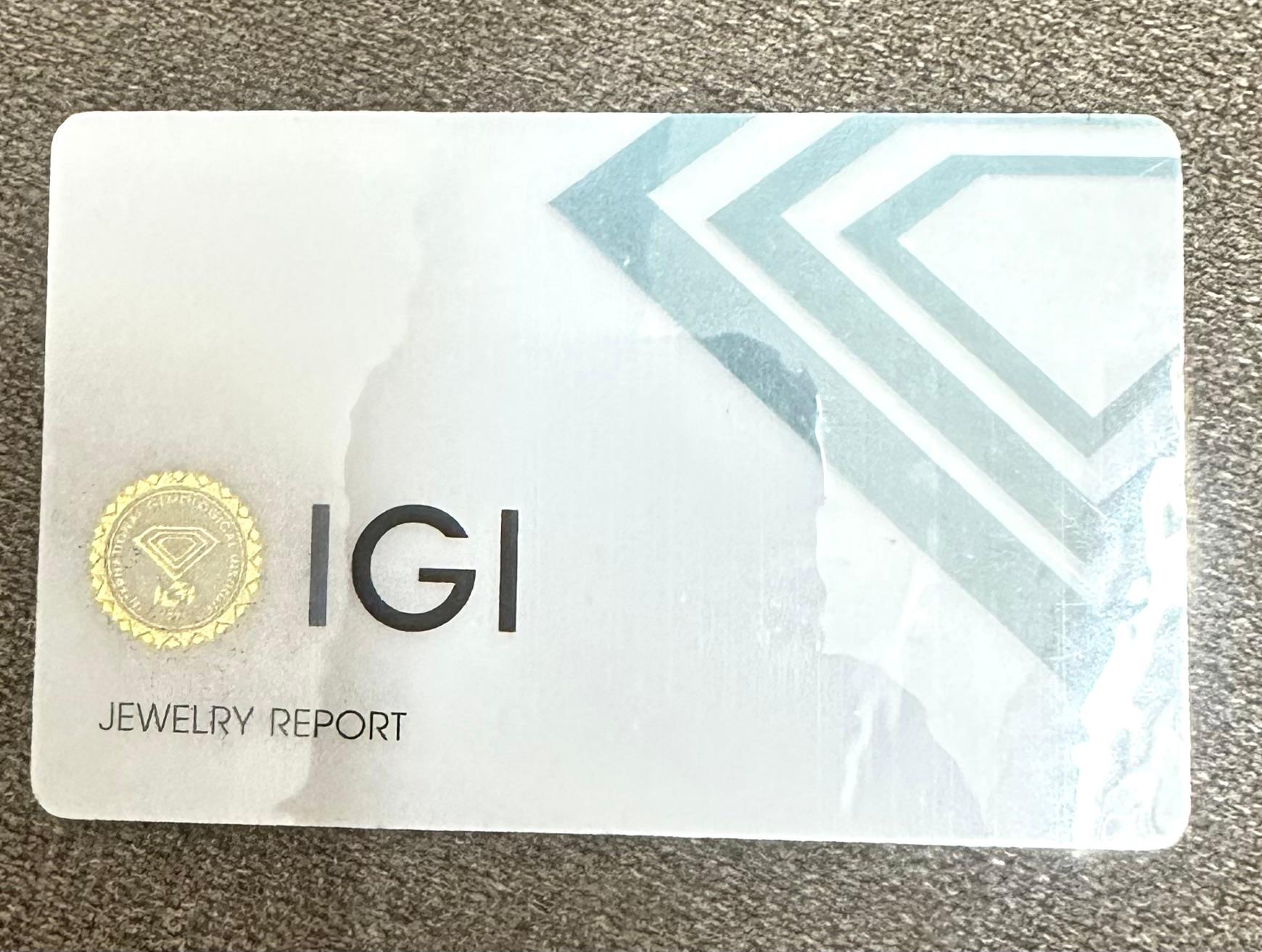 IGI-zertifizierte Halskette mit natürlichem Diamant-Smaragd-Anhänger aus 18 Karat Gold im Angebot 4