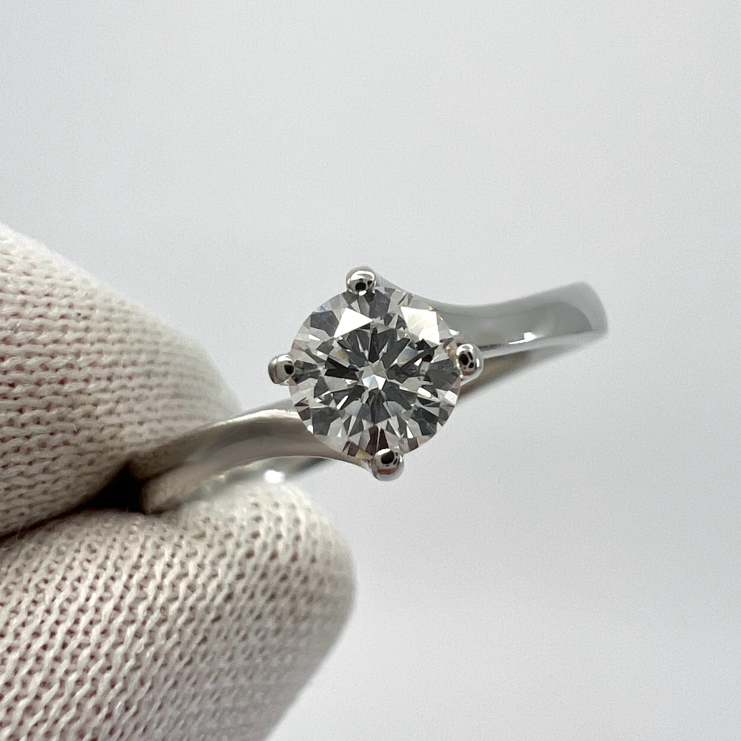 IGI Certificado Diamante Natural Redondo D Flawless Anillo Solitario de Platino 950 en Excelente estado para la venta en Birmingham, GB