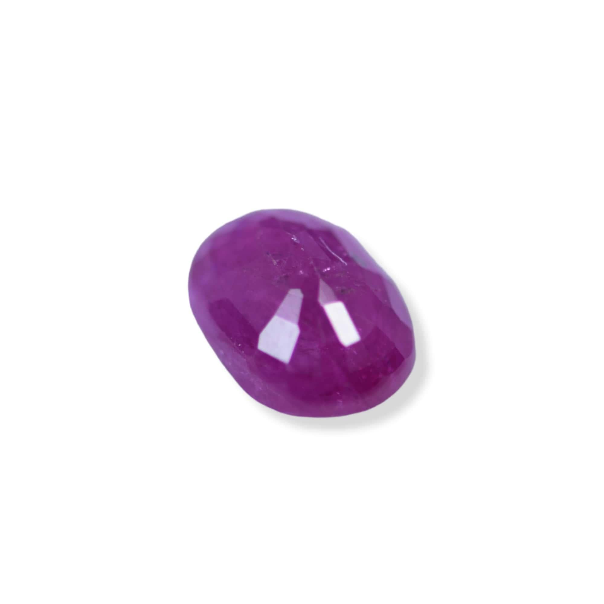 Oval Cut IGI Certified Natural Ruby of 1.21 Carat For Sale