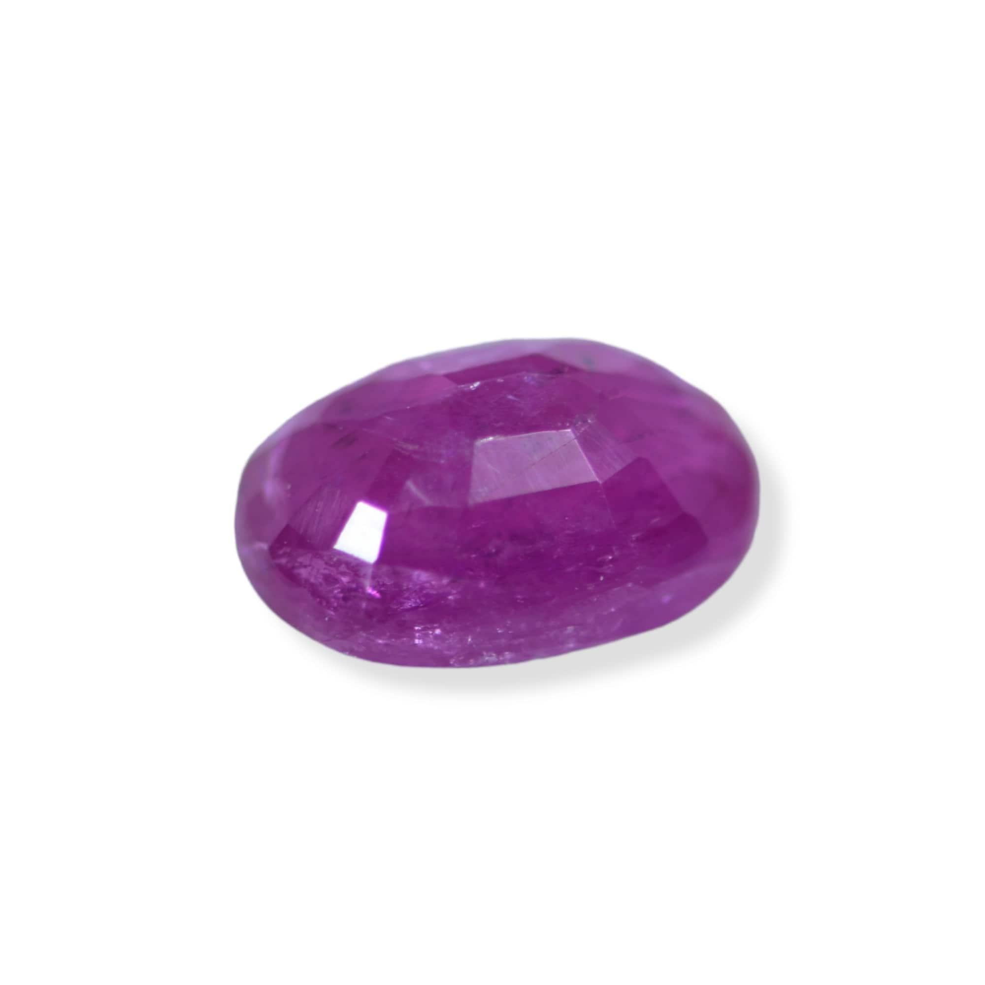 IGI Certified Natural Ruby of 1.21 Carat In New Condition For Sale In Vadgam, GJ