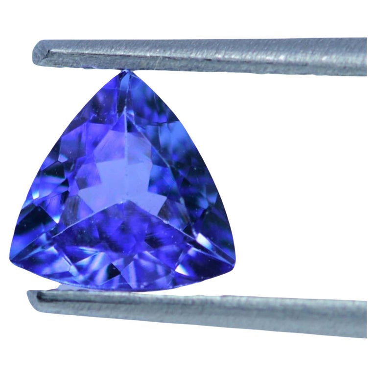 Tanzanite Naturelle De 17.09 Carats - Certifiée - Taille Poire - Bleu - Pur à La Loupe 10x