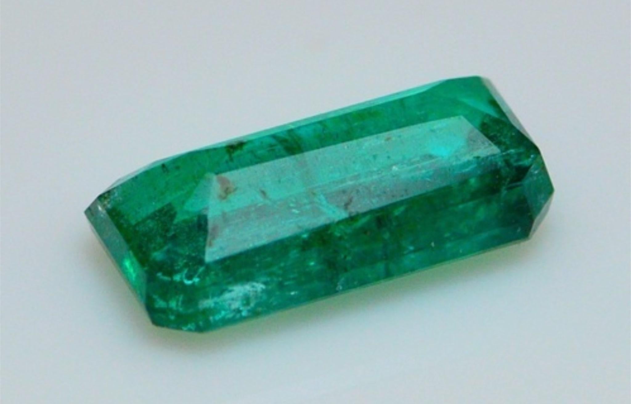 Product Specifications:
Species : Natural Beryl
Variety : Natural Emerald
Shape and Cut : Emerald Cut
Weight : 2.98 Carats
Measurements : 12.17 x 6.51 x 4.51 mm
Color : Green
Transparency : Transparent
Characteristics : Natural Inclusion(s)