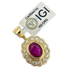IGI Certified Pendant with Burma Ruby and Diamonds in 18 karat Yellow Gold