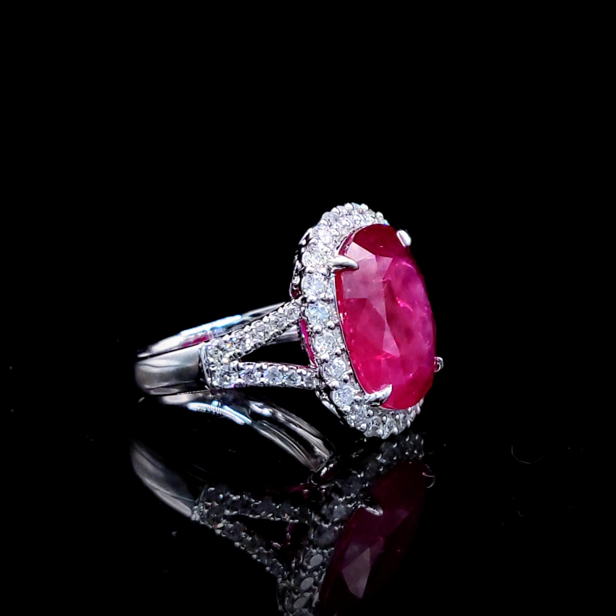 IGI-zertifizierter seltener 11,96 Karat Rubin- und Diamantring aus 18 Karat Weißgold im Angebot 9