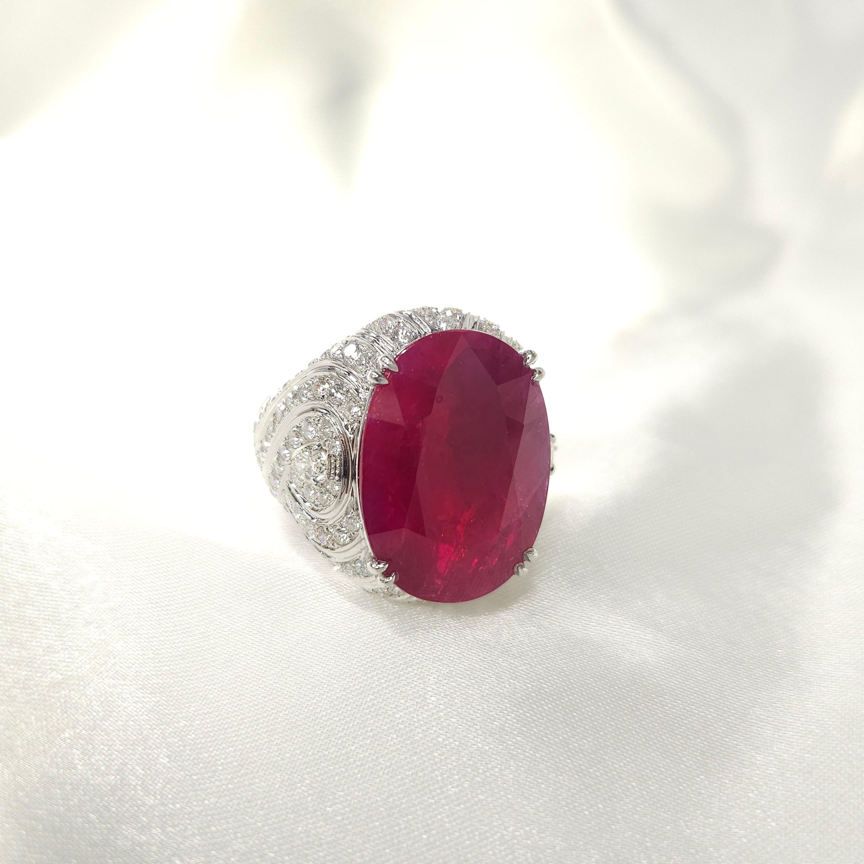 IGI Certified Rare 25.49 Carat Burma Ruby & Diamond Ring in 18K White Gold For Sale 9