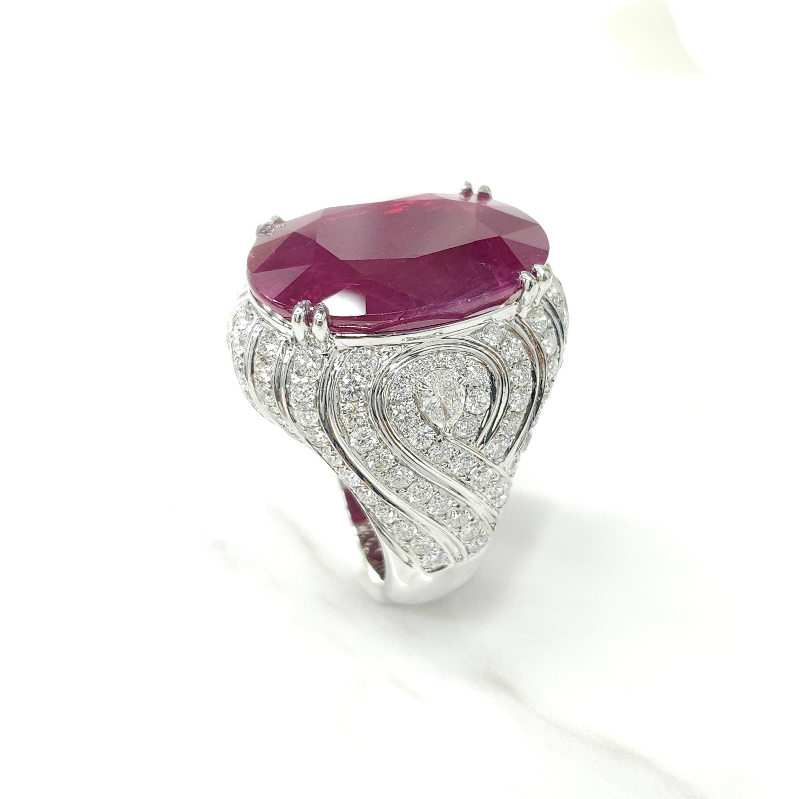 IGI Certified Rare 25.49 Carat Burma Ruby & Diamond Ring in 18K White Gold For Sale 11