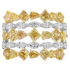 IGI Certified Ring with Natural Fancy Color Diamonds 18K Gold