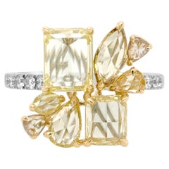 Bague certifiée IGI sertie de diamants naturels de couleur fantaisie taillés en rosette, en or 18 carats