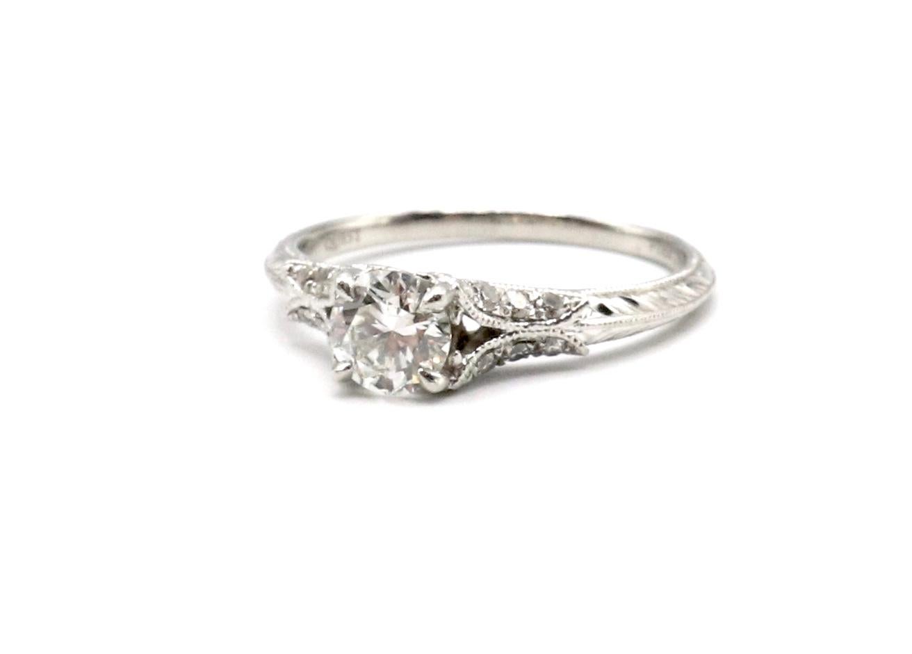 Modern IGI Certified Round Brilliant 0.71 Carat I SI2 Diamond Platinum Engagement Ring