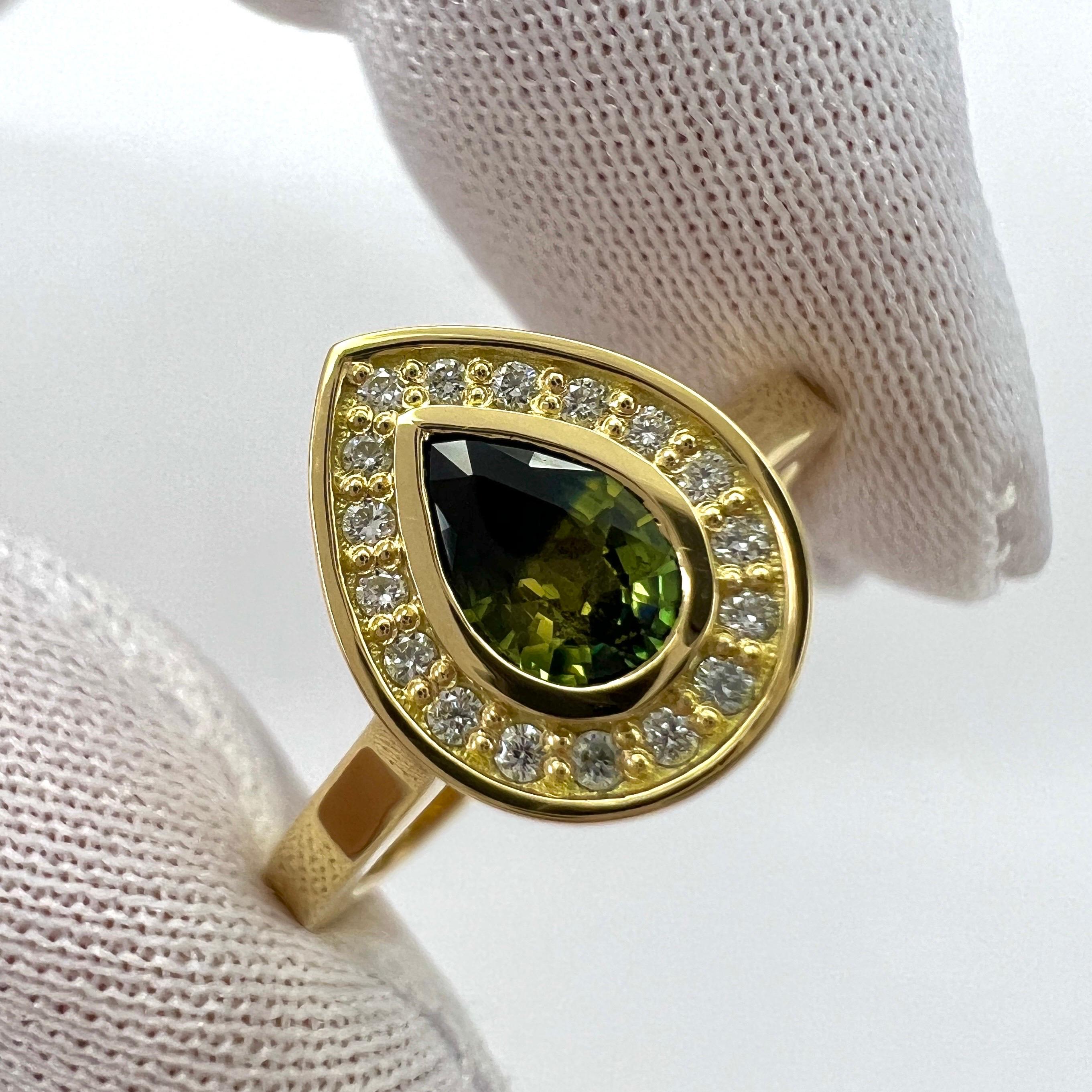 IGI Certified Unique Bi Colour Sapphire & Diamond 18k Yellow Gold Halo Ring 5