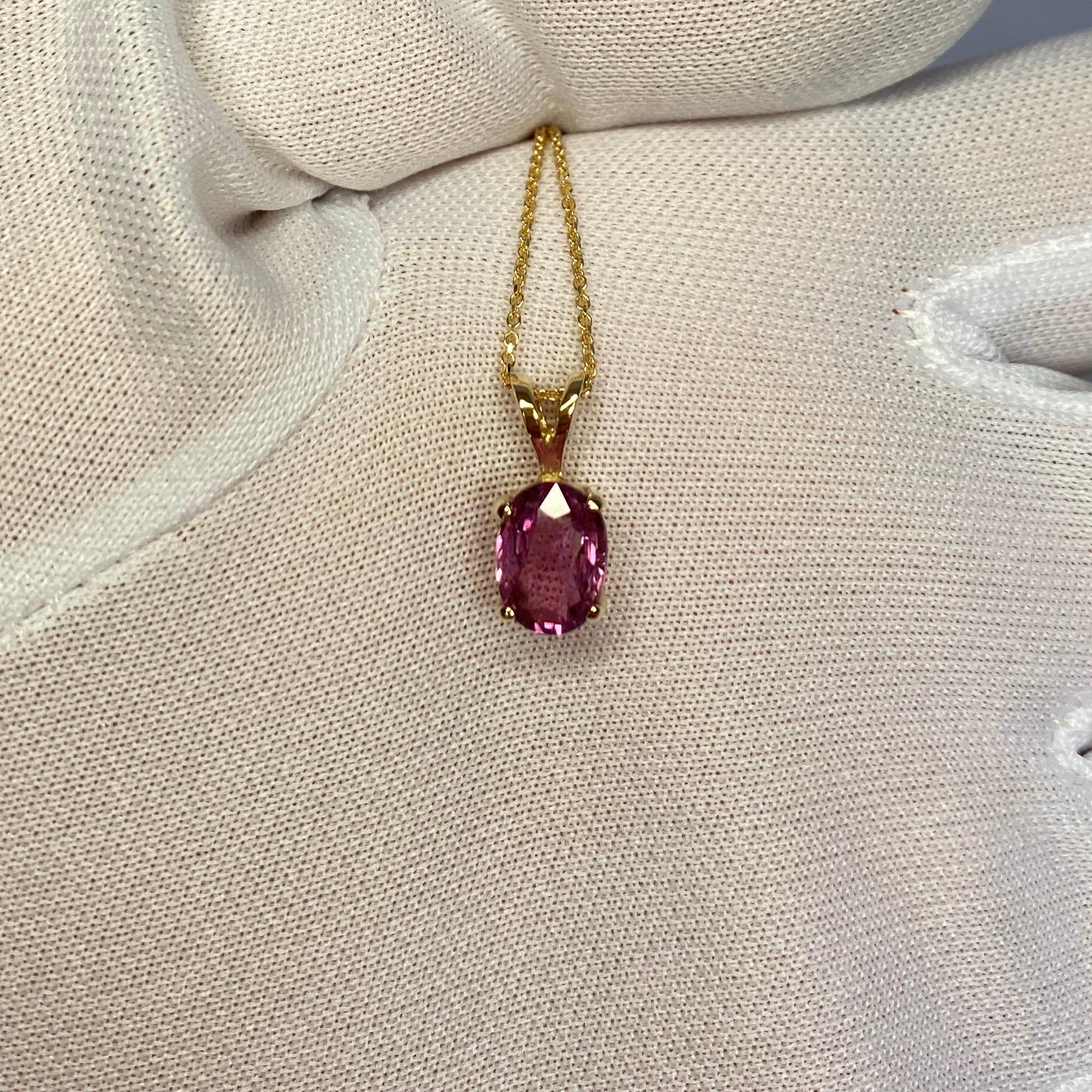 IGI Certified Untreated 1.61ct Pink Purple Sapphire Solitaire Pendant Necklace In New Condition In Birmingham, GB