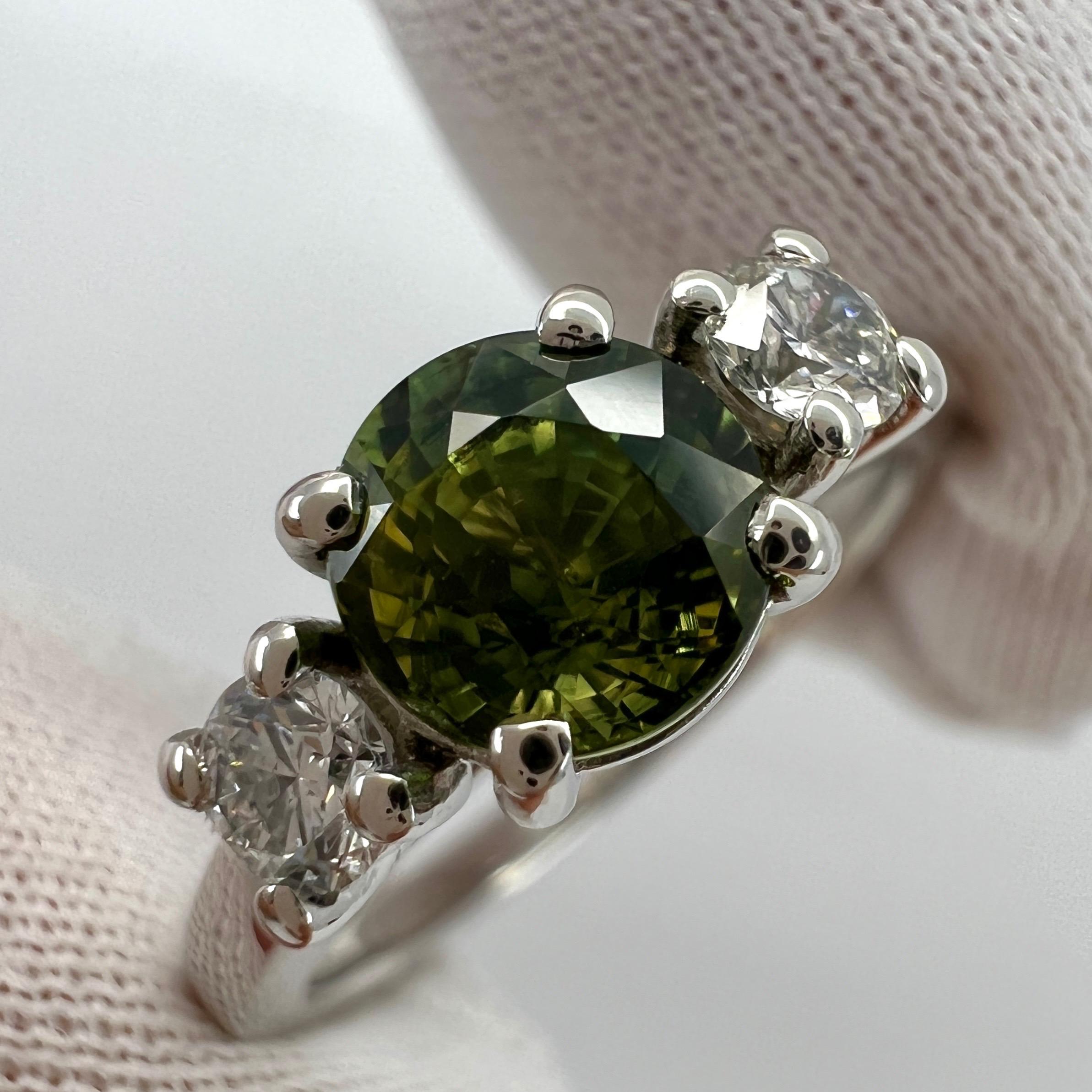 Round Cut IGI Certified Untreated Bi Colour Sapphire & Diamond Three Stone Platinum Ring For Sale