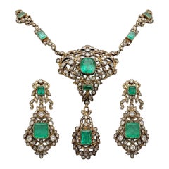 IGI Certified Victorian 39.10 CT Emerald 16.50 CT Diamond Necklace Earrings Set