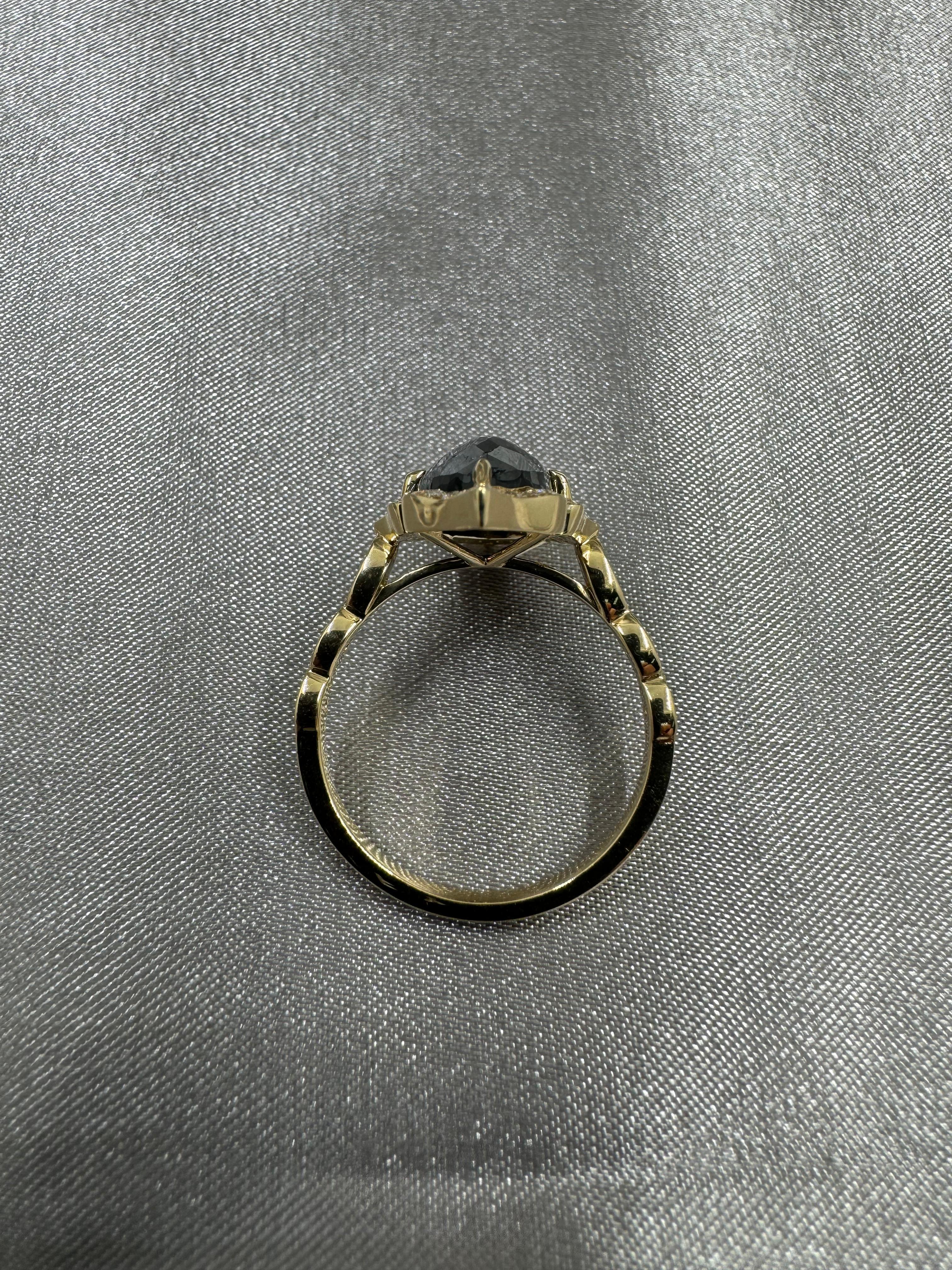Rose Cut IGI CERTIFIED Vintage 3.63 Carat Black Diamond Ring in 14 Karat Yellow Gold For Sale