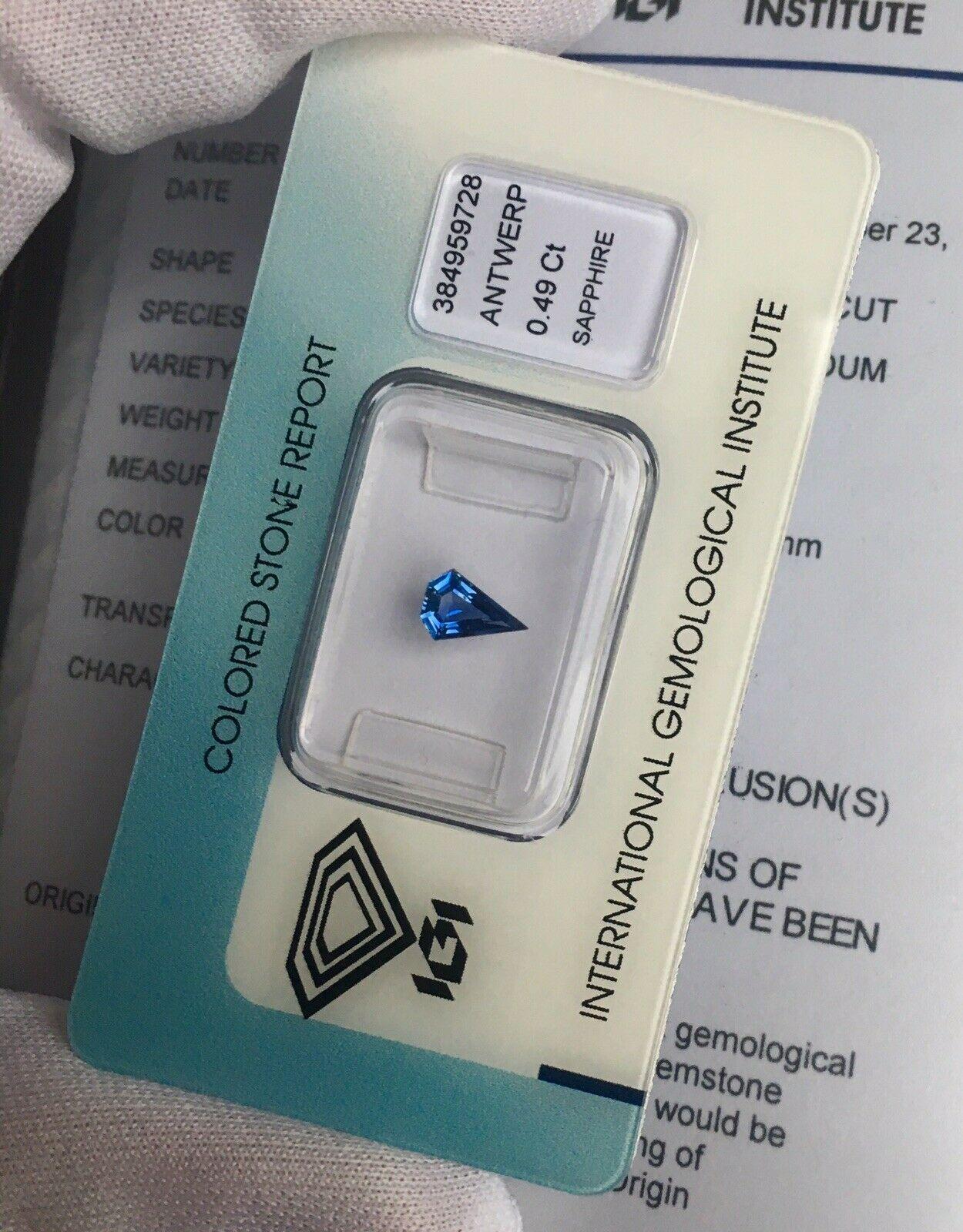 Natural vivid blue sapphire with stunning unique kite/pentagon cut.

0.49 carat stone. Fully certified by IGI in Antwerp, one of the best and most well equipped gem labs.

This stone is totally untreated and unheated which is very rare for blue