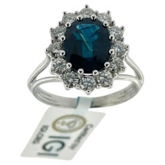 IGI Certified White Gold Cocktail Ring with 2.70ct Sapphire and Diamonds