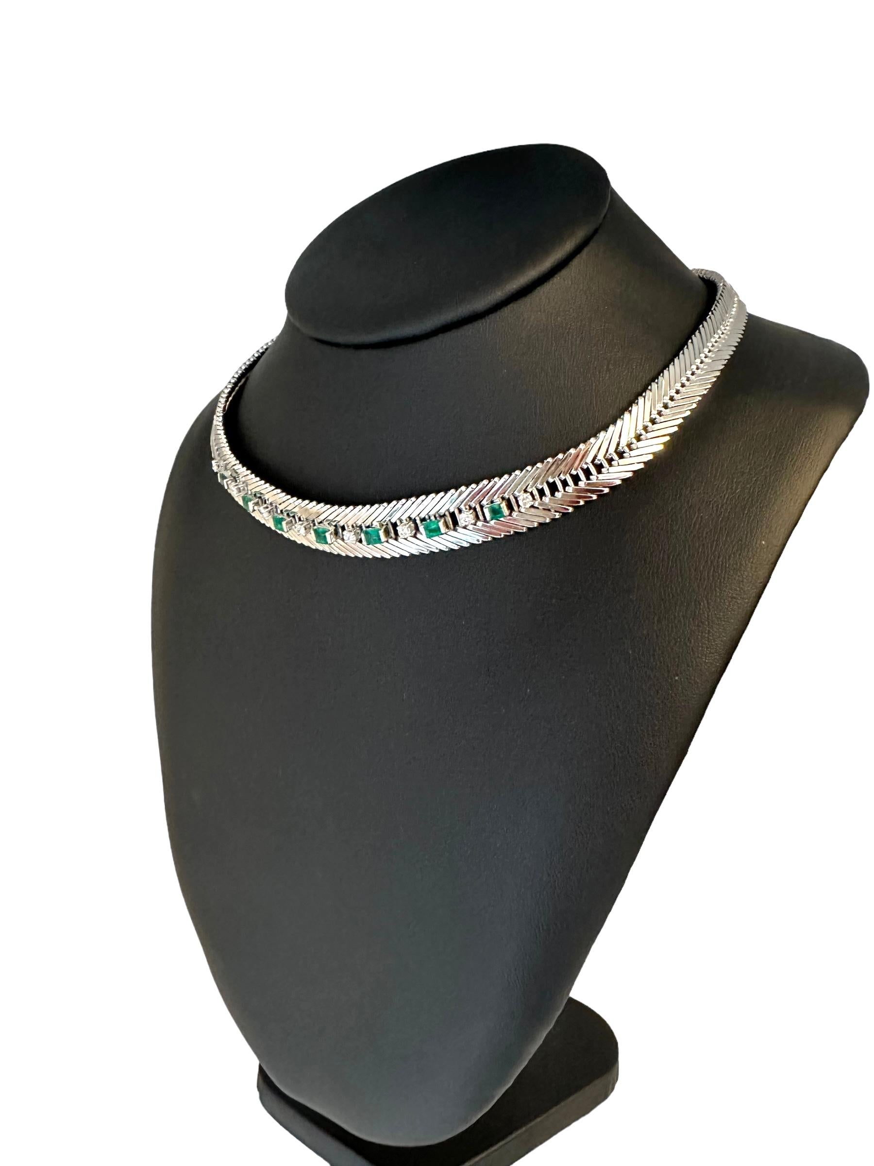 IGI Certified White Gold Diamonds and Emeralds Italian Choker Necklace For Sale 2