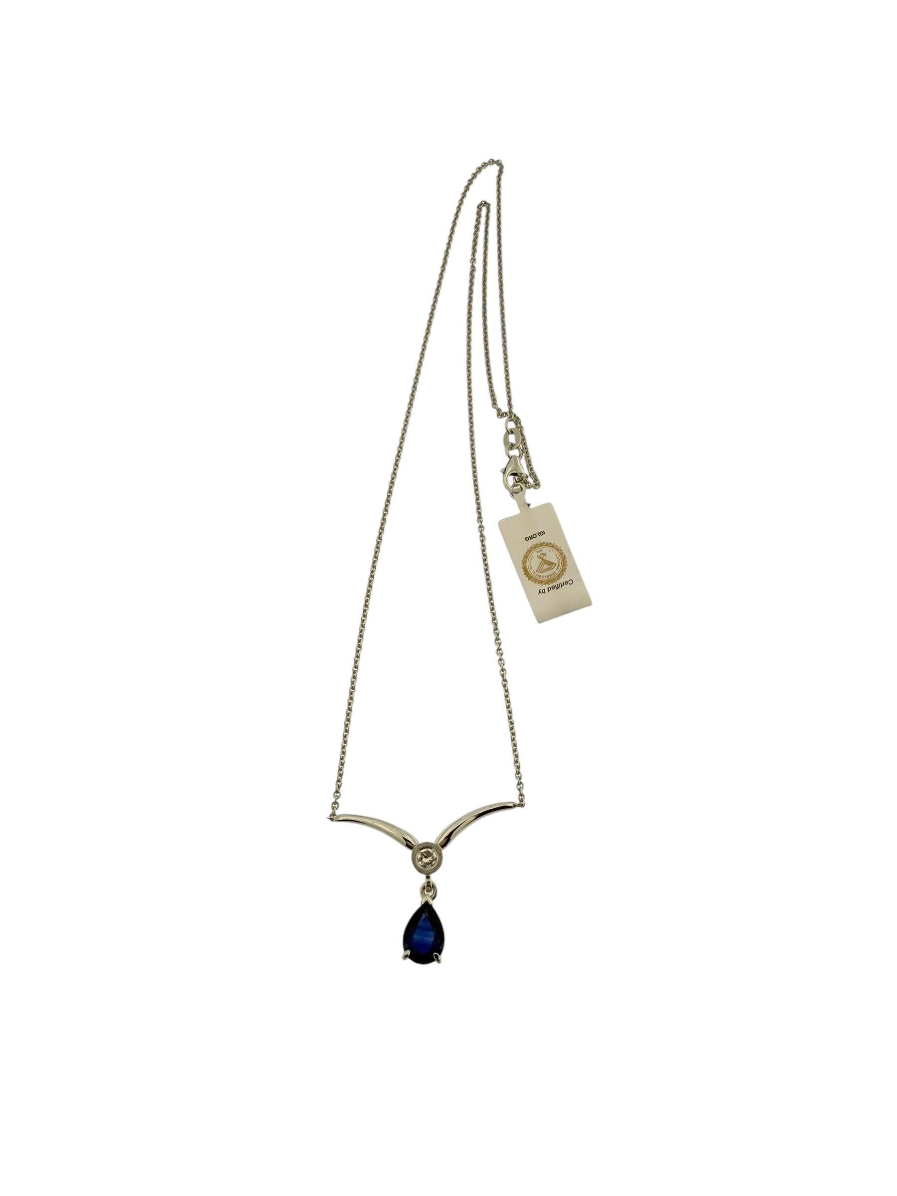 Women's or Men's IGI Certified White Gold Necklace with Sapphire and Diamond For Sale