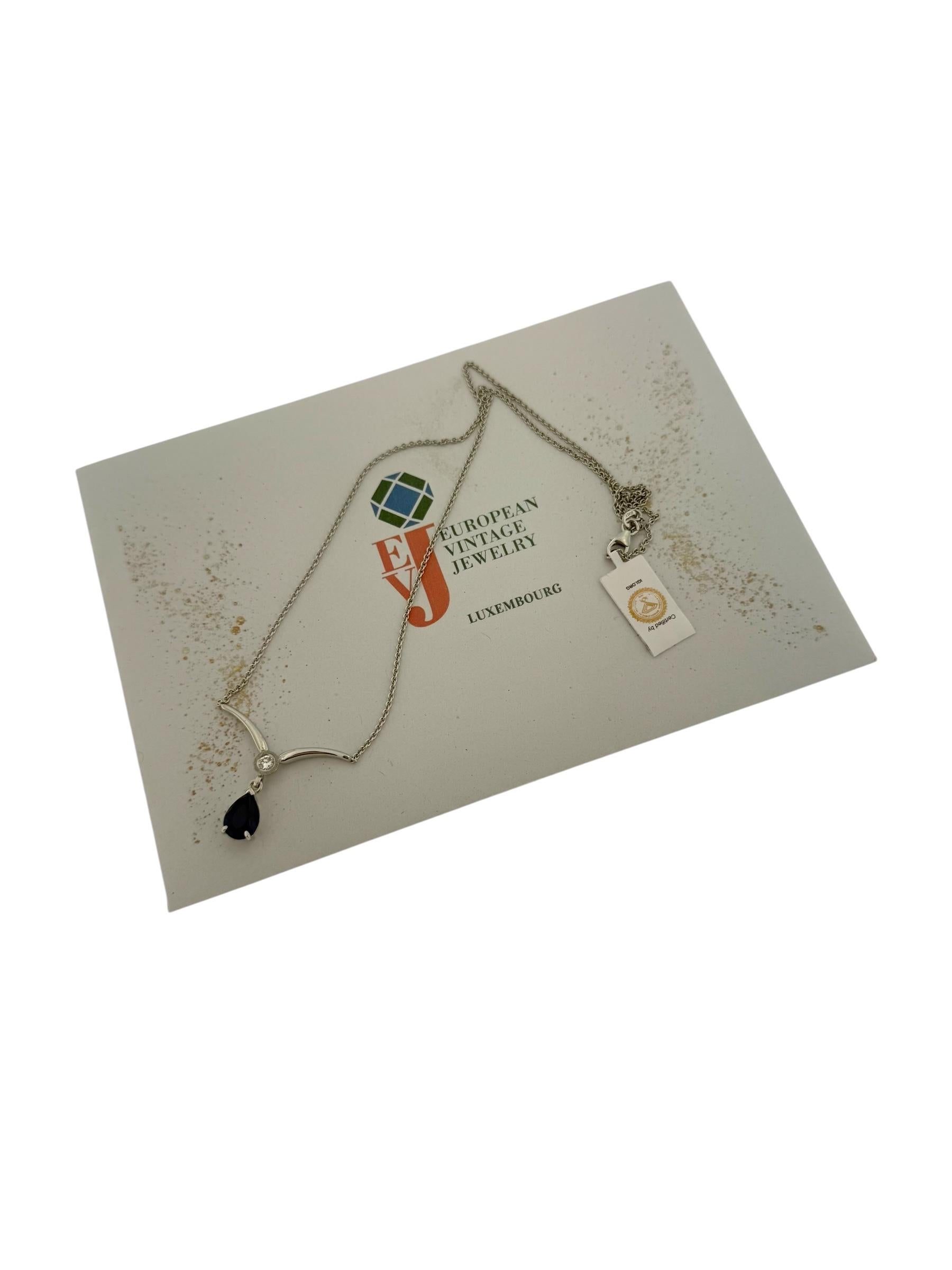 IGI Certified White Gold Necklace with Sapphire and Diamond For Sale 3