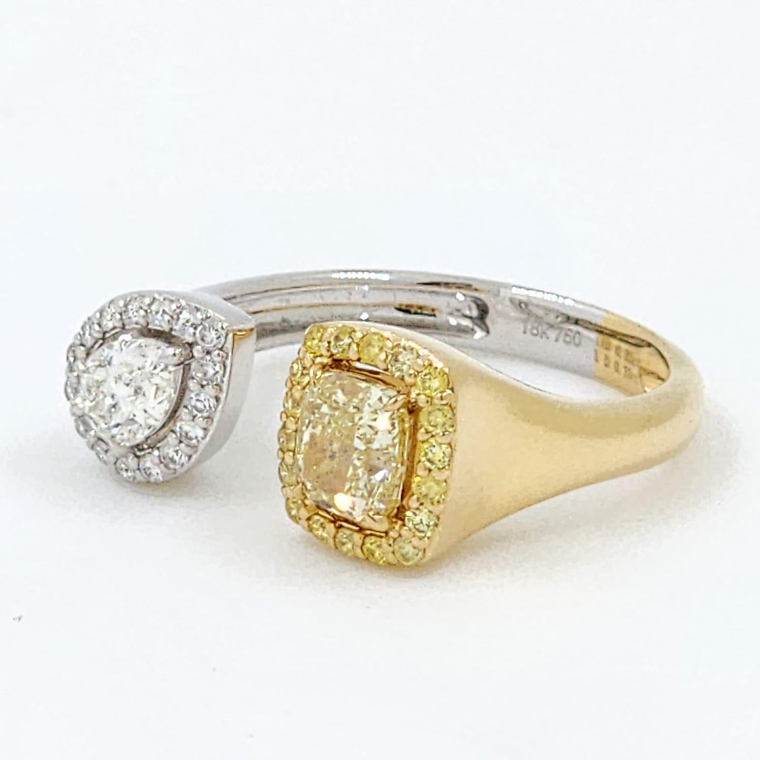 Bague Toi Et Moi certifiée IGI en 18 carats, diamant jaune coussin et diamant poire  Pour femmes en vente