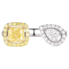IGI CERTIFIED Gelb Cushion Diamond und Pear Diamond Toi Et Moi Ring in 18k 