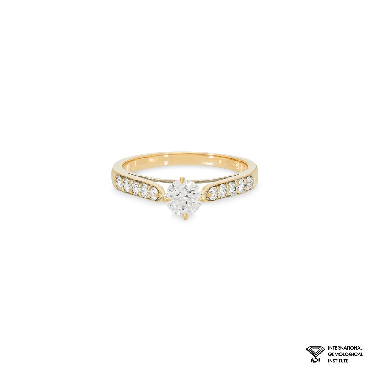 Round Cut IGI Certified Yellow Gold Faint Pink Round Brilliant Cut Diamond Ring 0.52 Carat For Sale