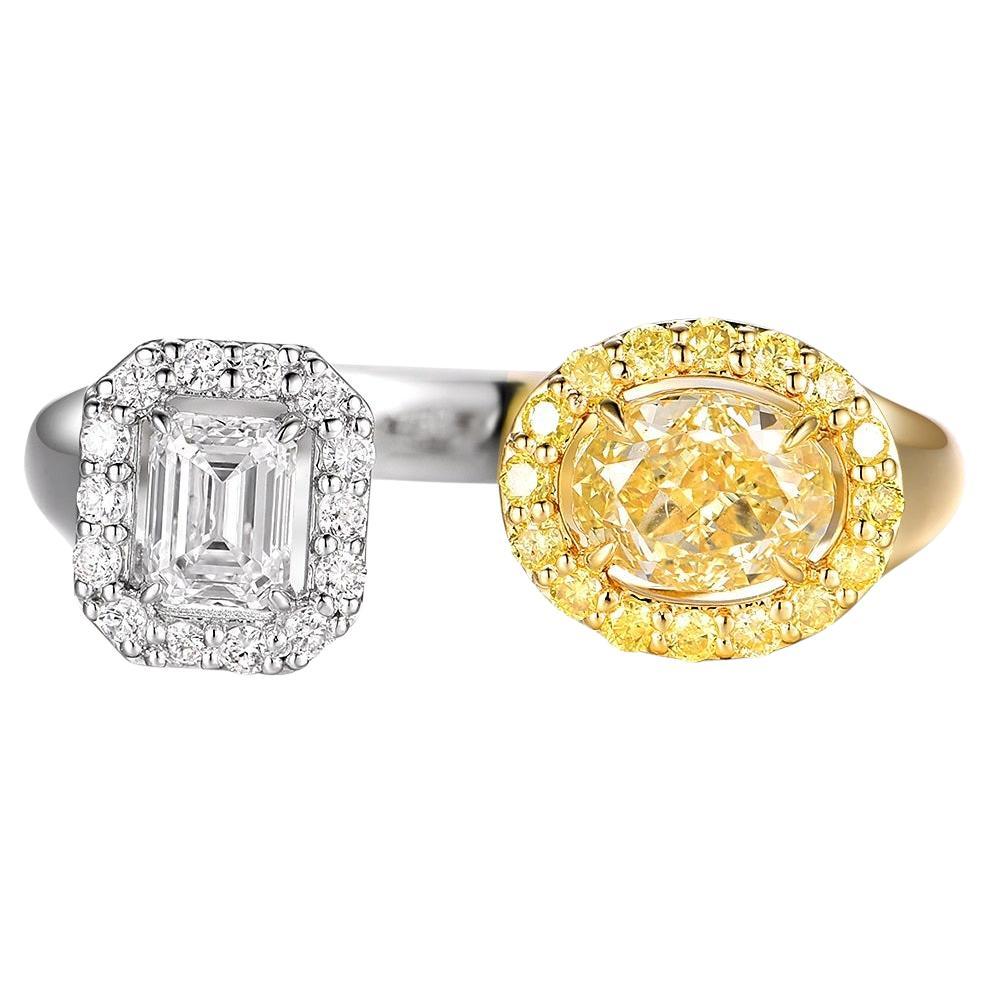 IGI zertifizierter gelber ovaler Diamant und Smaragd-Diamant Toi Et Moi Ring in 18k  im Angebot