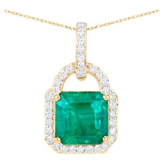IGI Certified Zambian Emerald Necklace With Diamonds 3.37 Carats 14K Yellow Gold