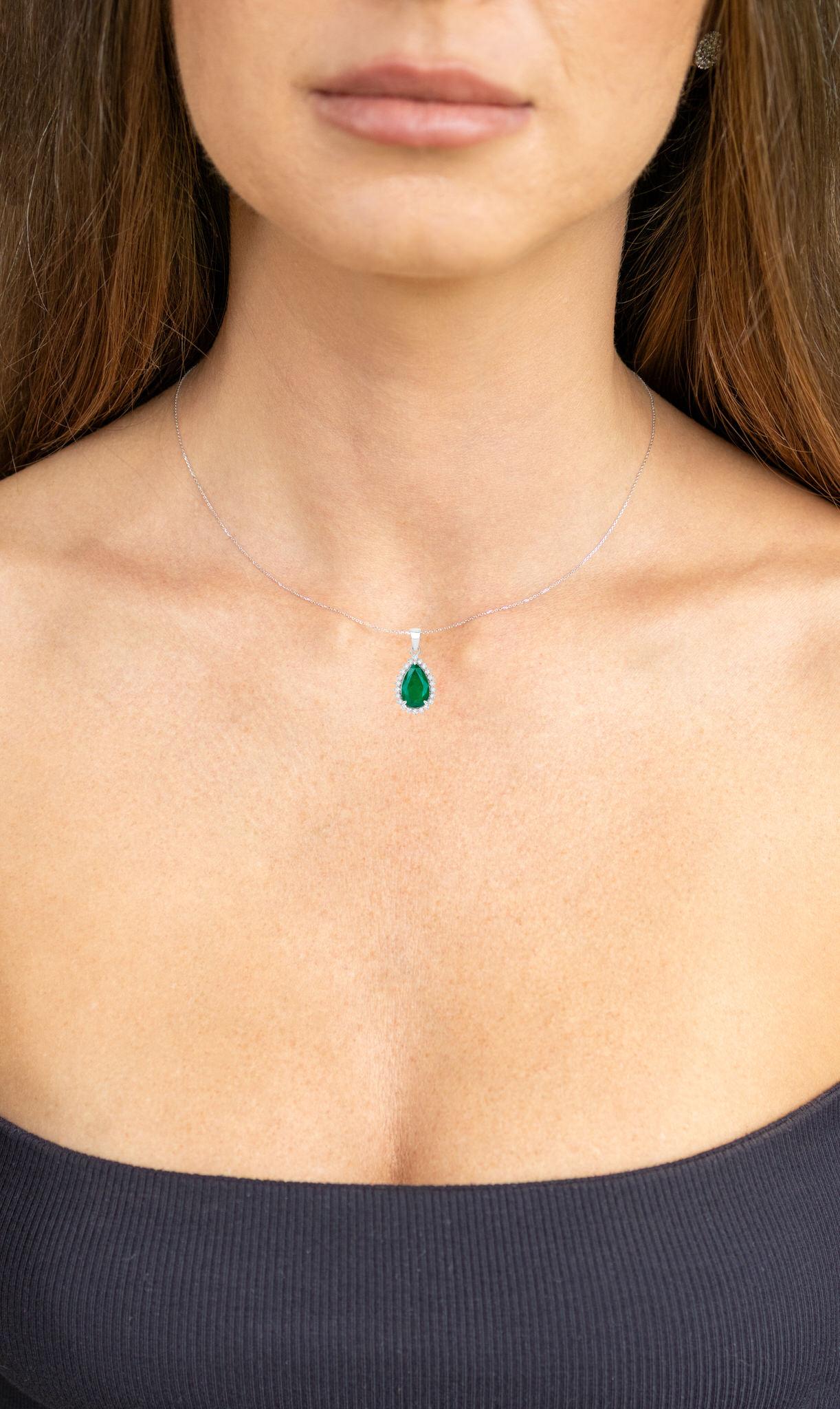 Pear Cut IGI Certified Zambian Emerald Pendant Necklace 3.07 Carats 14K White Gold For Sale
