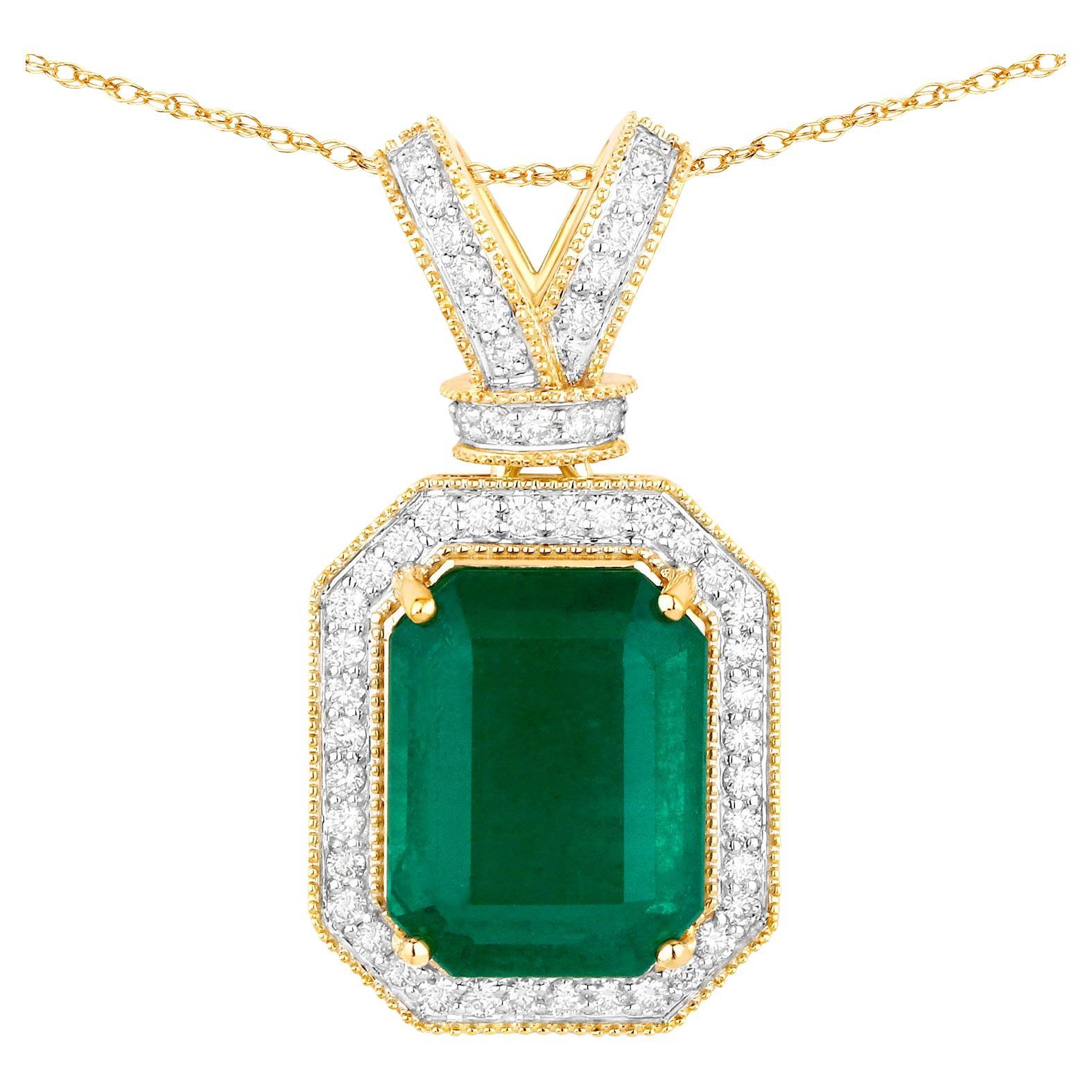 IGI Certified Zambian Emerald Pendant Necklace 7.91 Carats 14K Yellow Gold