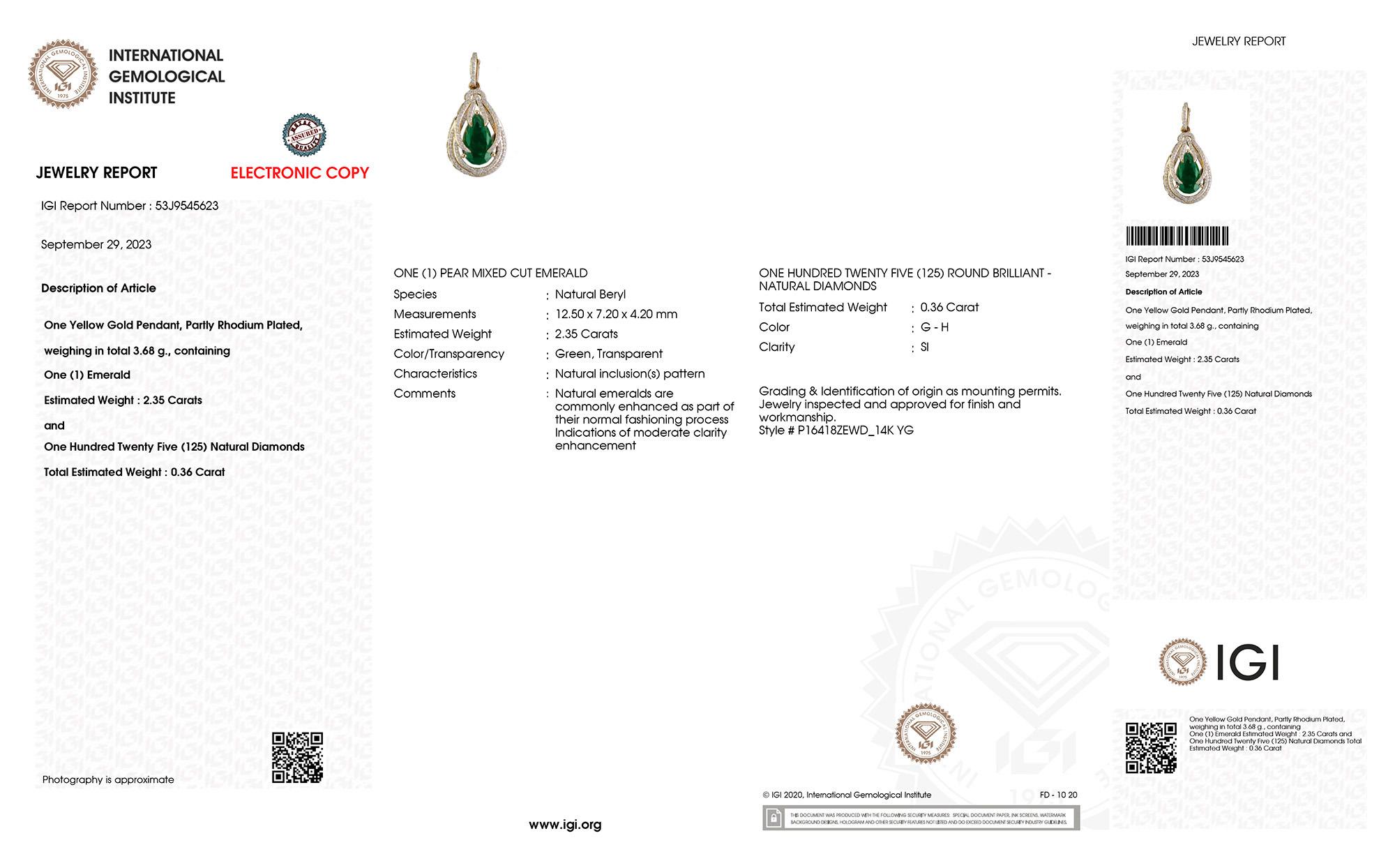 Contemporary IGI Certified Zambian Emerald Pendant Necklace With Diamonds 2.71 Carats 14K For Sale
