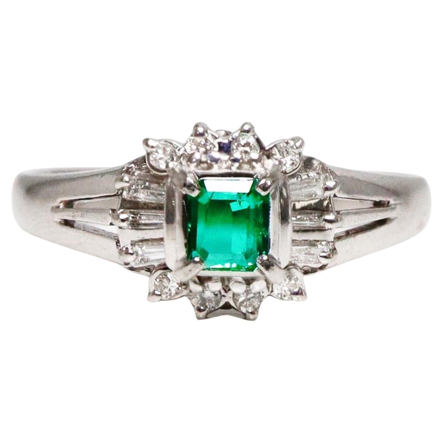 Bague de fiançailles en platine IGI 0.22 ct Colombia Emerald Antique Art Deco Style