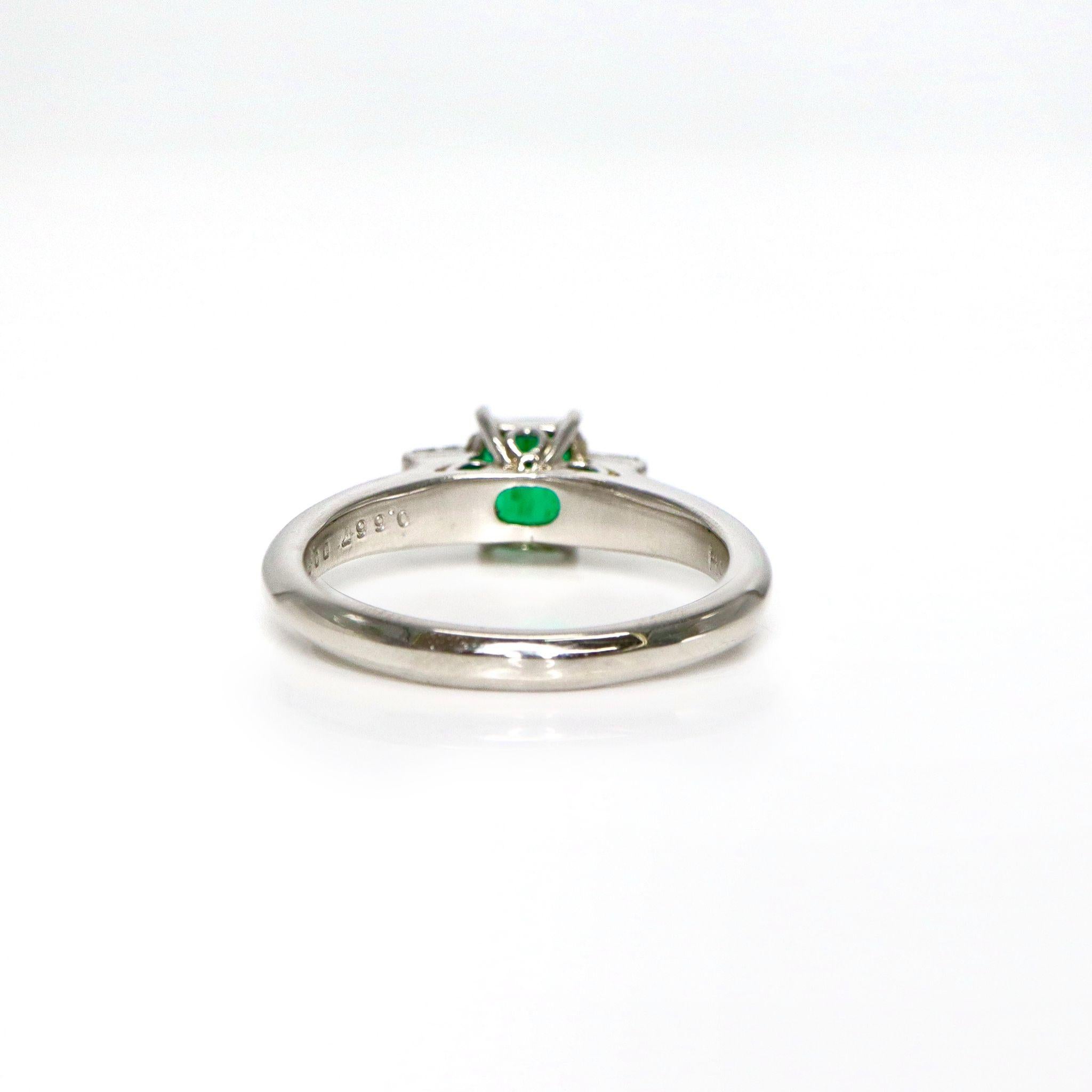 IGI Platino 0,66 ct Esmeralda Verde Muzo Colombia  Anillo de compromiso en venta 1