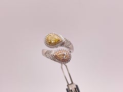 Bague de fiançailles IGI Twin Natural Fancy Yellow & Champagne Diamonds en or 18K