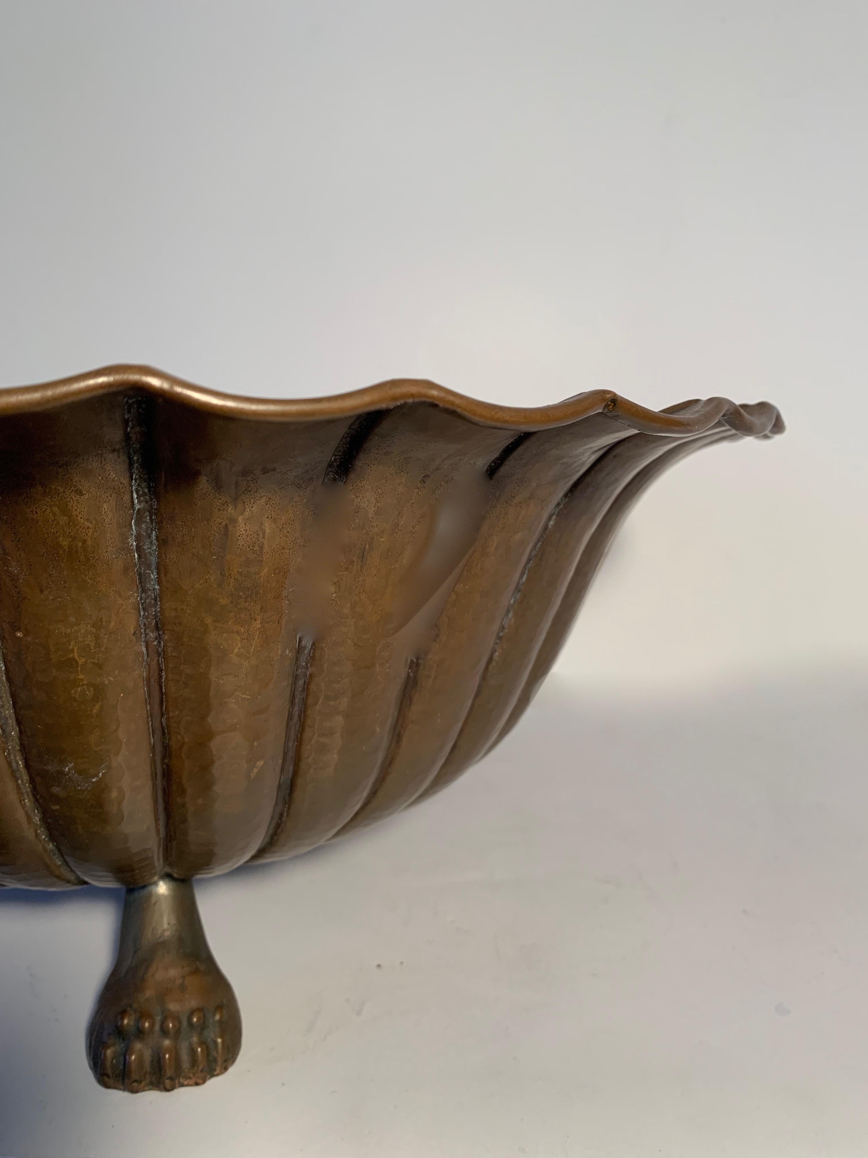 Italian Designed Egidio Casagrande Hammered Brass Footed Bowl For Sale 4