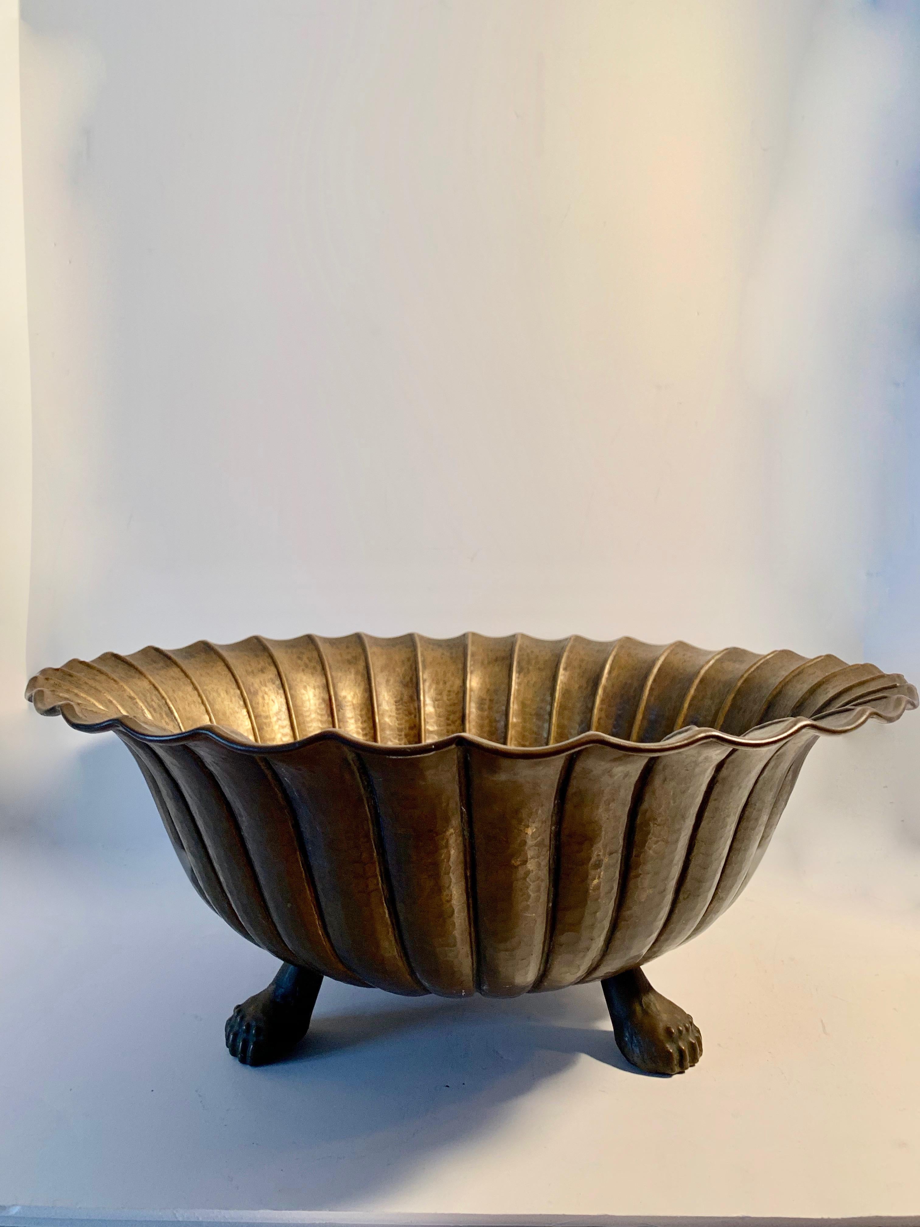 Italian Designed Egidio Casagrande Hammered Brass Footed Bowl For Sale 6