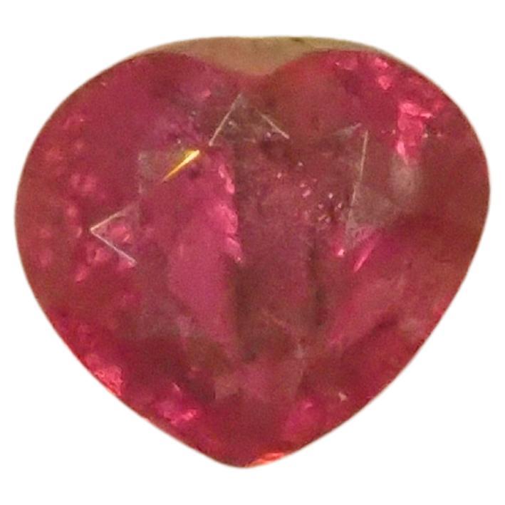 IGL Certified 1.00ct Heart Cut Thai Ruby, 6.00x5.37x3.22 mm For Sale