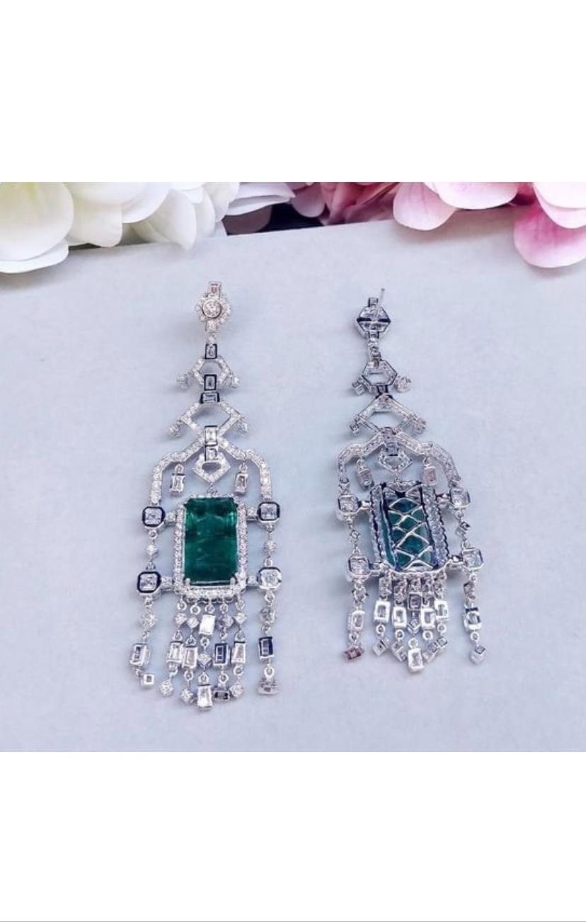 IGL Certified 28.70 Ct Natural Zambian Emeralds  8 Ct Diamonds 18K Gold Earrings For Sale 3