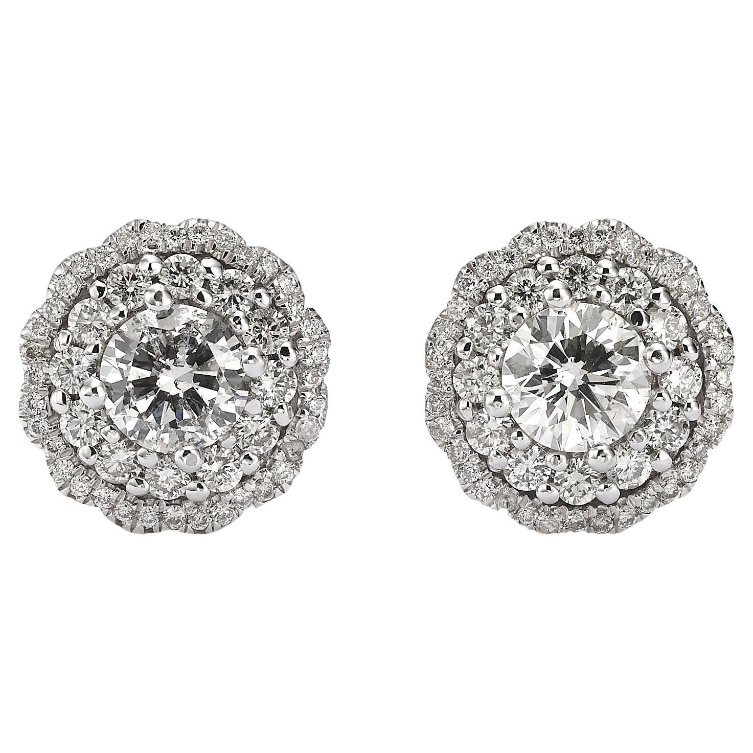 Orecchini a cerchio con diamanti in oro bianco 14k certificati IGL con pietre centrali da 1,03ct in vendita