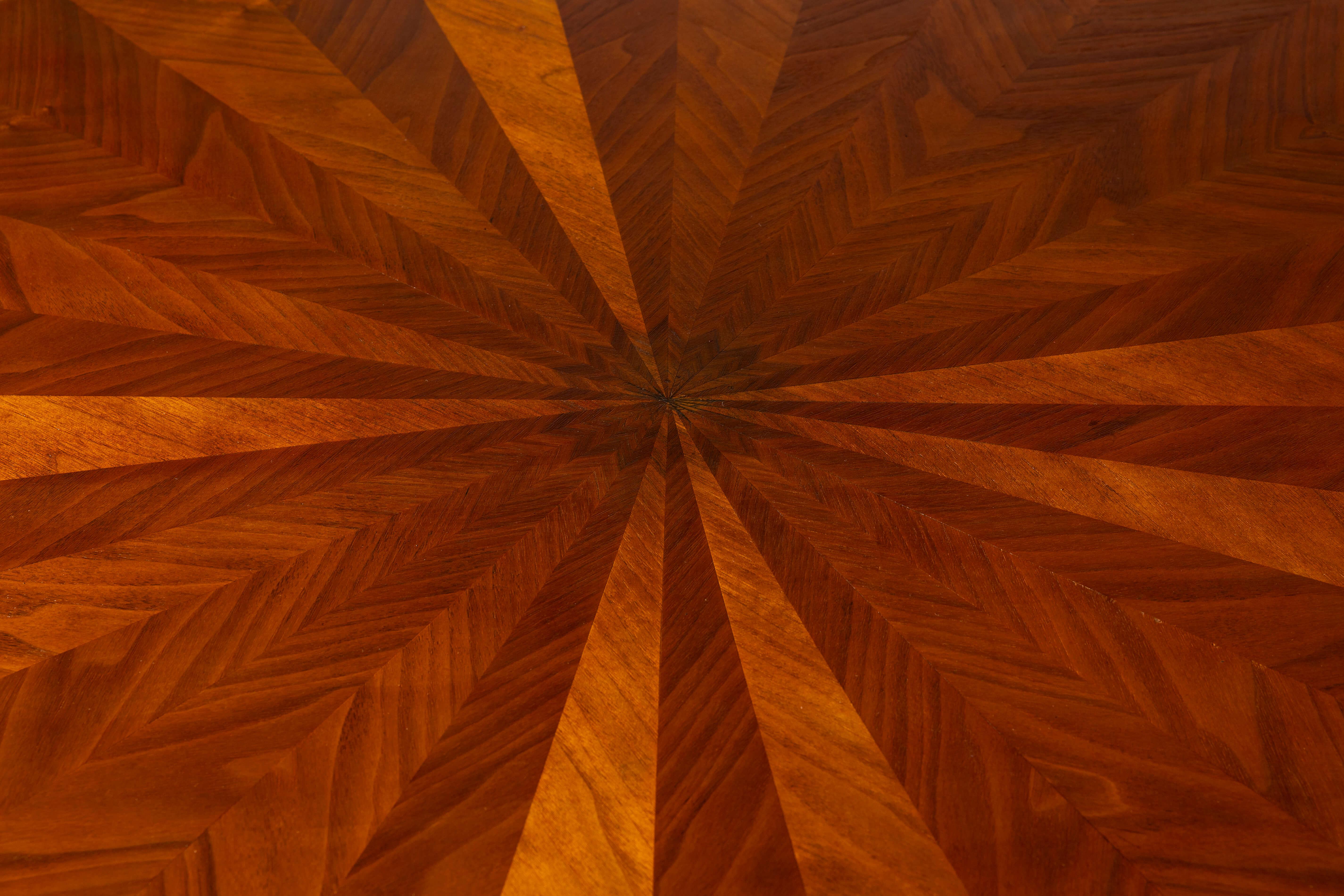 italien Table réglable Ignanzio Gardella en noyer et laiton, Azucena, Italie, années 1950 en vente